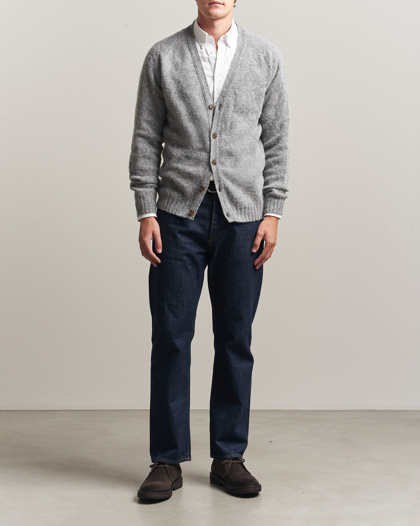 Mies | Puserot | Harley Of Scotland | Brushed Supersoft Lambswool Cardigan Mid Grey