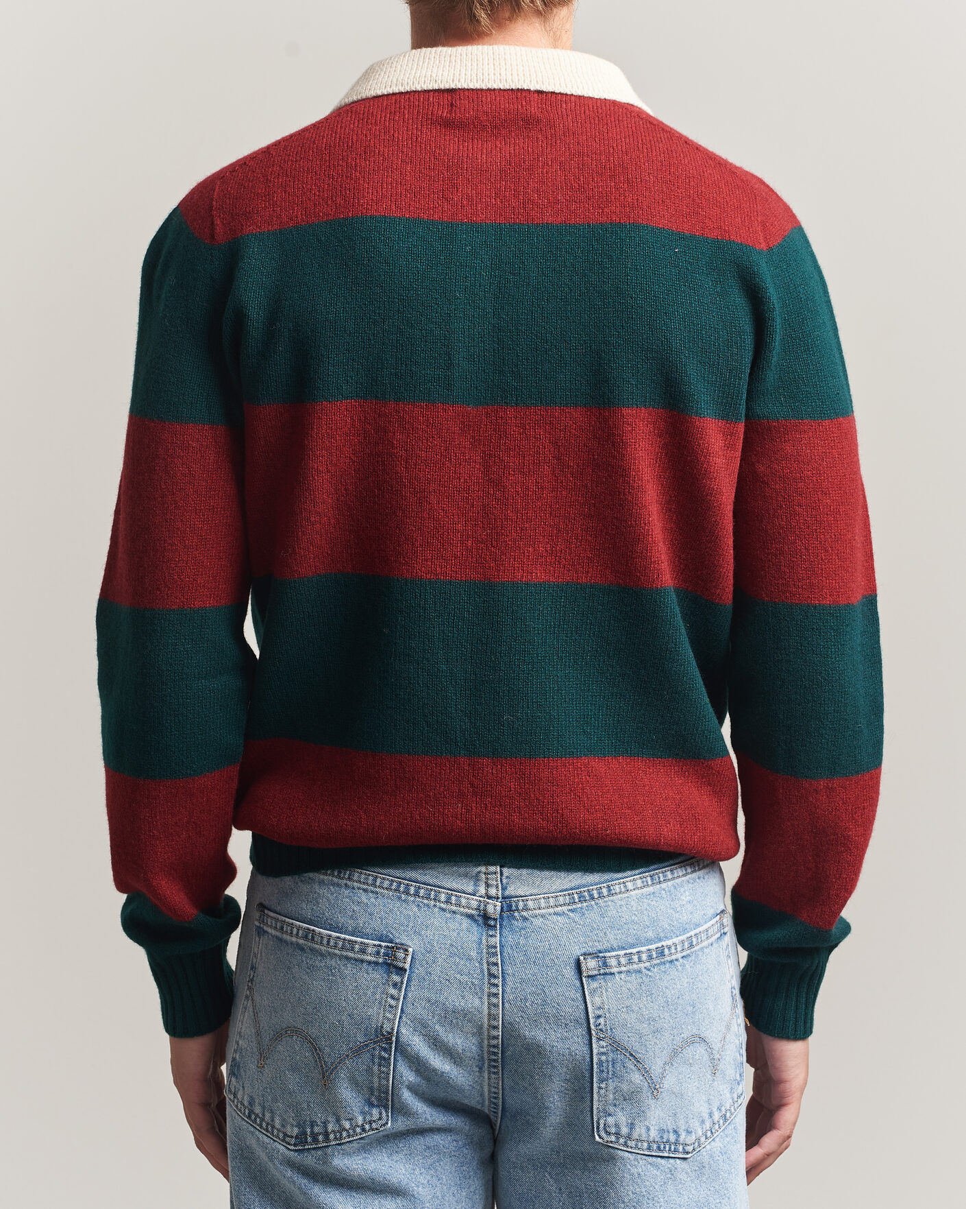 Mies | Puserot | Harley Of Scotland | Supersoft 2ply Lambswool Rugby Green/Red