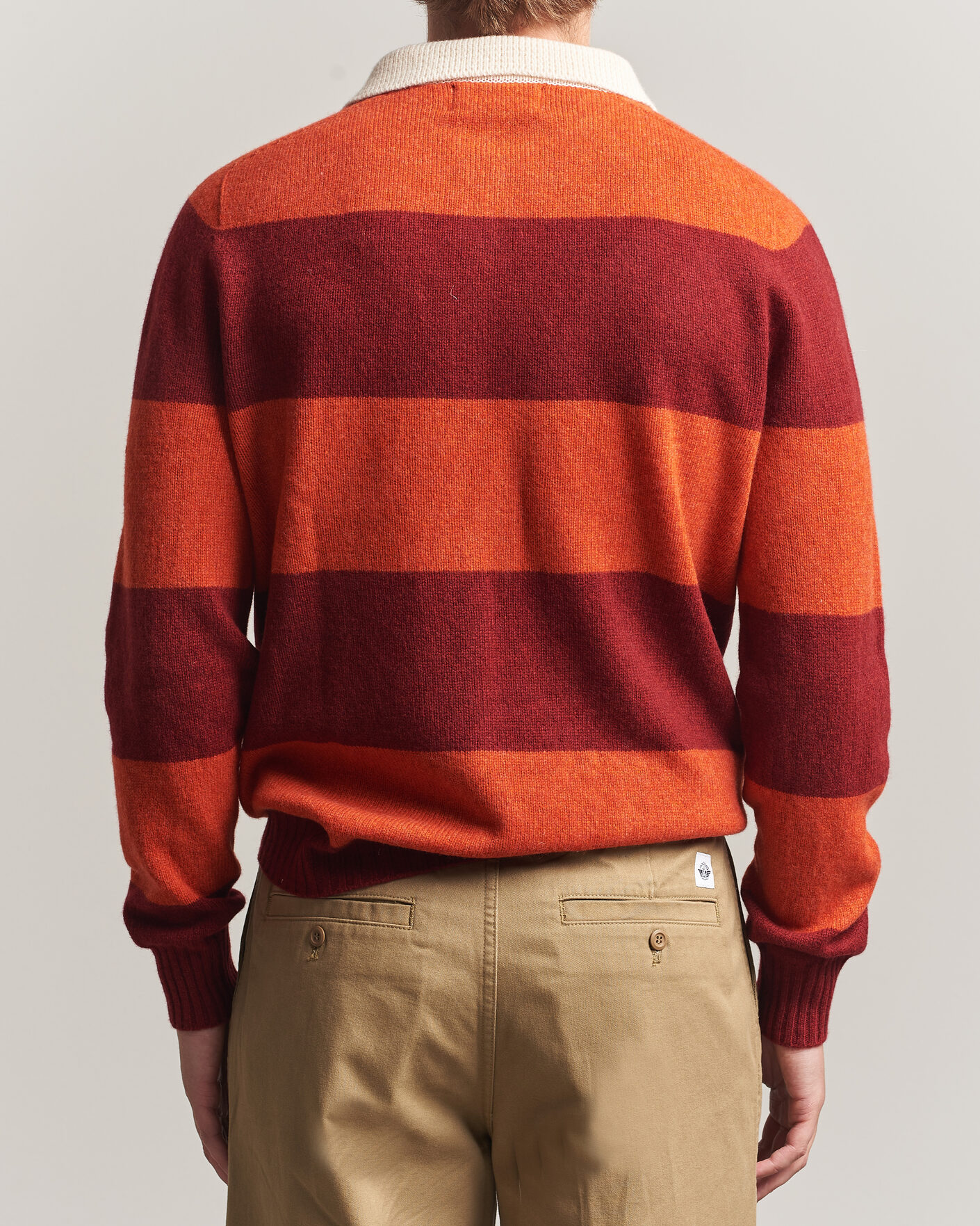 Mies | Puserot | Harley Of Scotland | Supersoft 2ply Lambswool Rugby Red/Orange