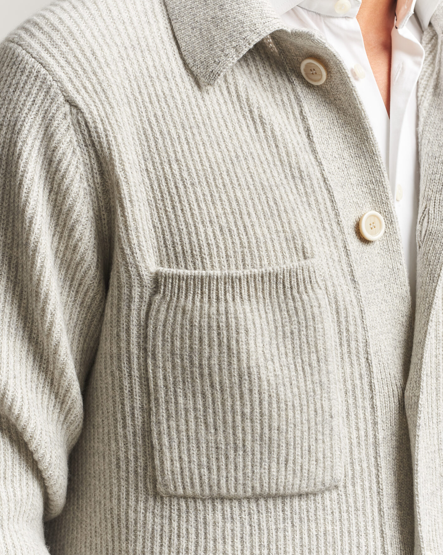 Mies | Puserot | Lardini | Heavy Knitted Cardigan Light Grey