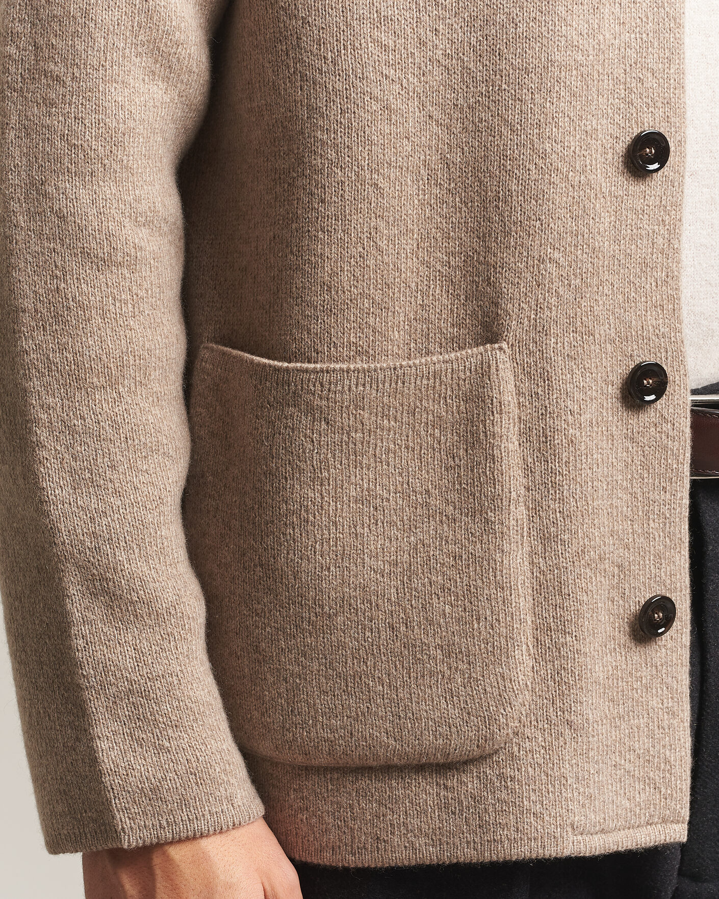 Mies | Puserot | Lardini | Knitted Cashmere Overshirt Light Brown