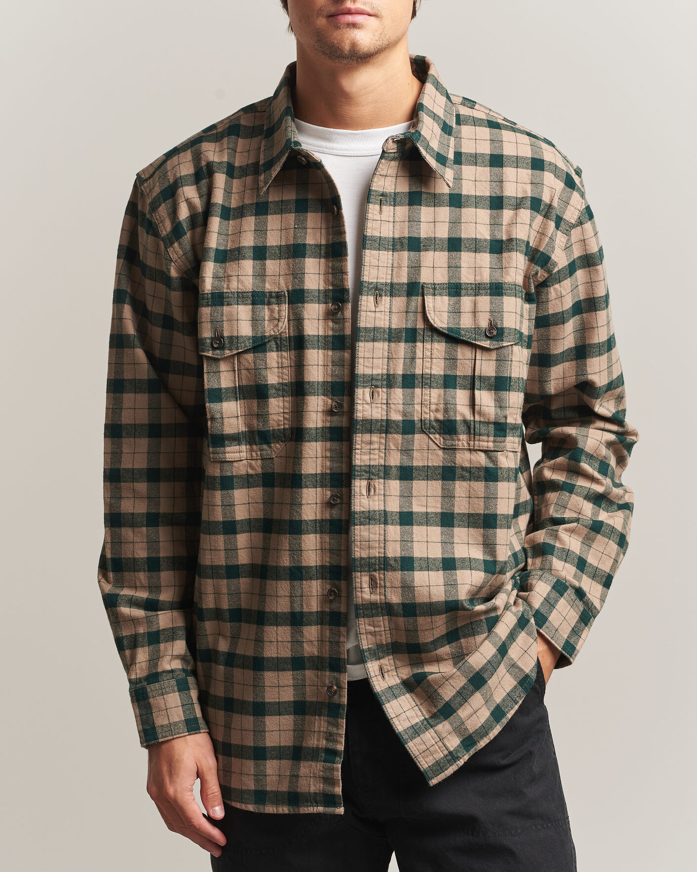 Mies | Kauluspaidat | Filson | Checked Alaskan Guide Shirt Oatmeal