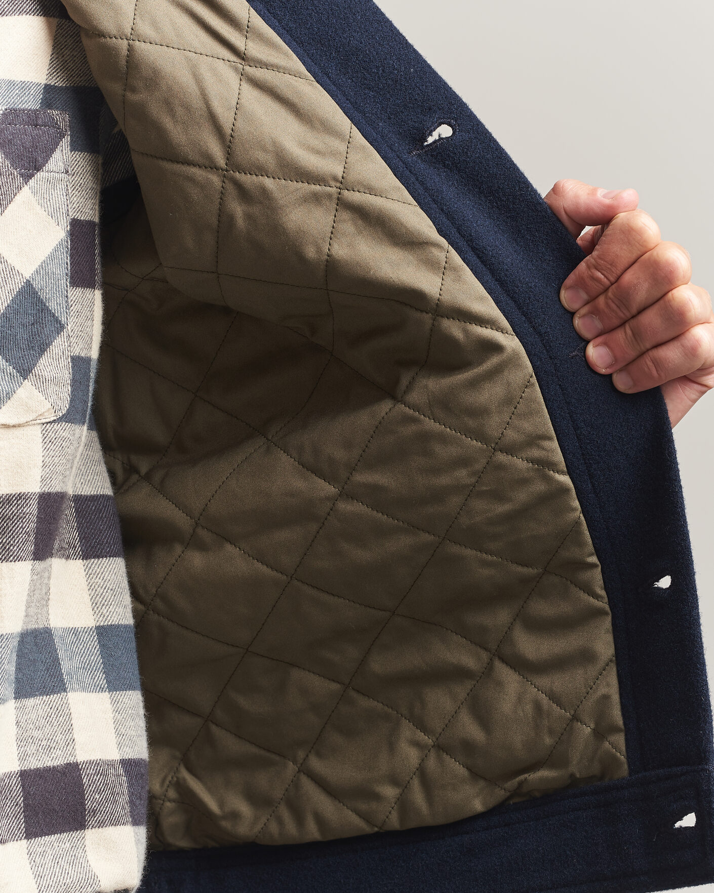 Mies | Takit | Filson | Spokane Insulated Short Cruiser Navy