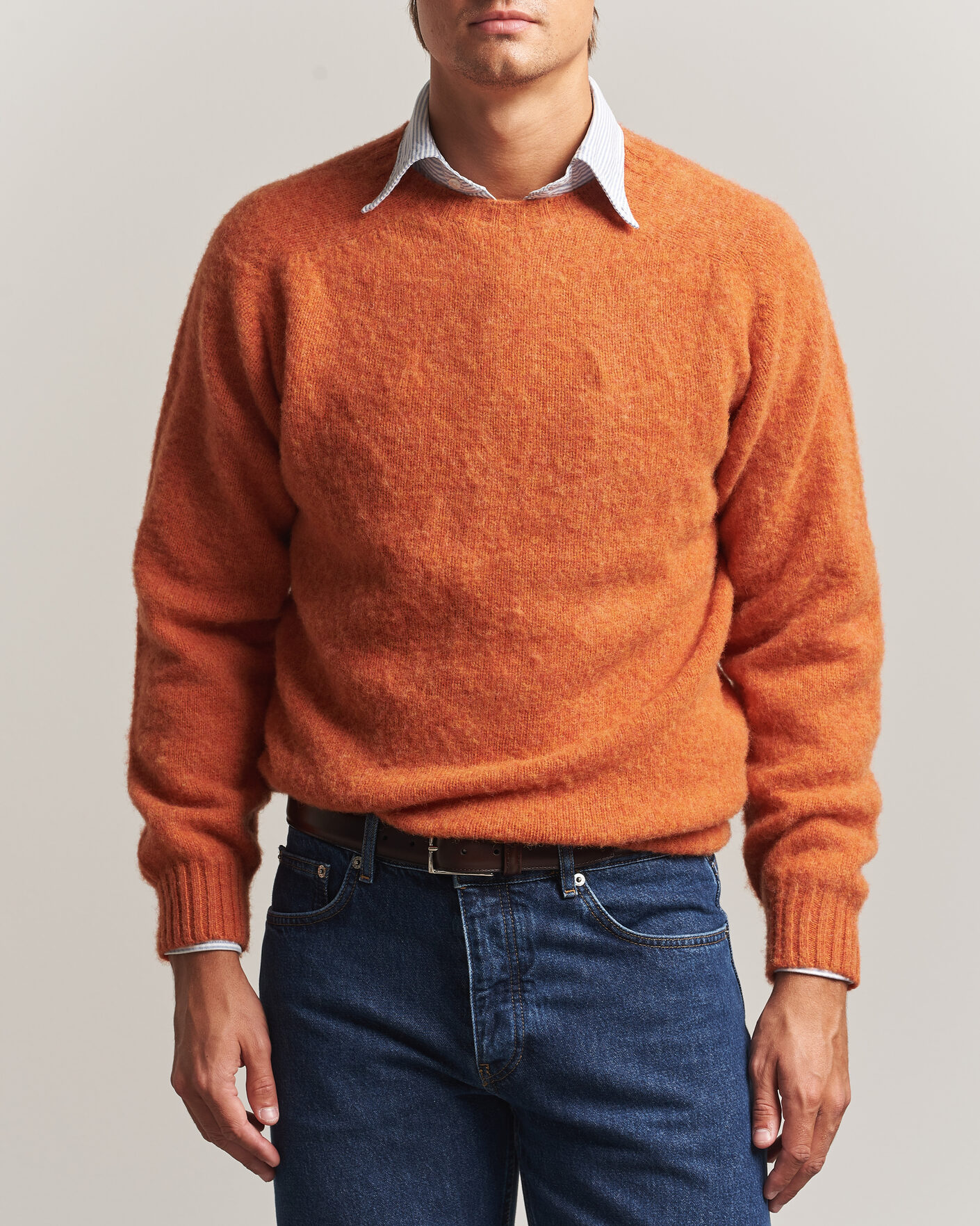 Mies | Puserot | Drake's | Brushed Shetland Crew Orange