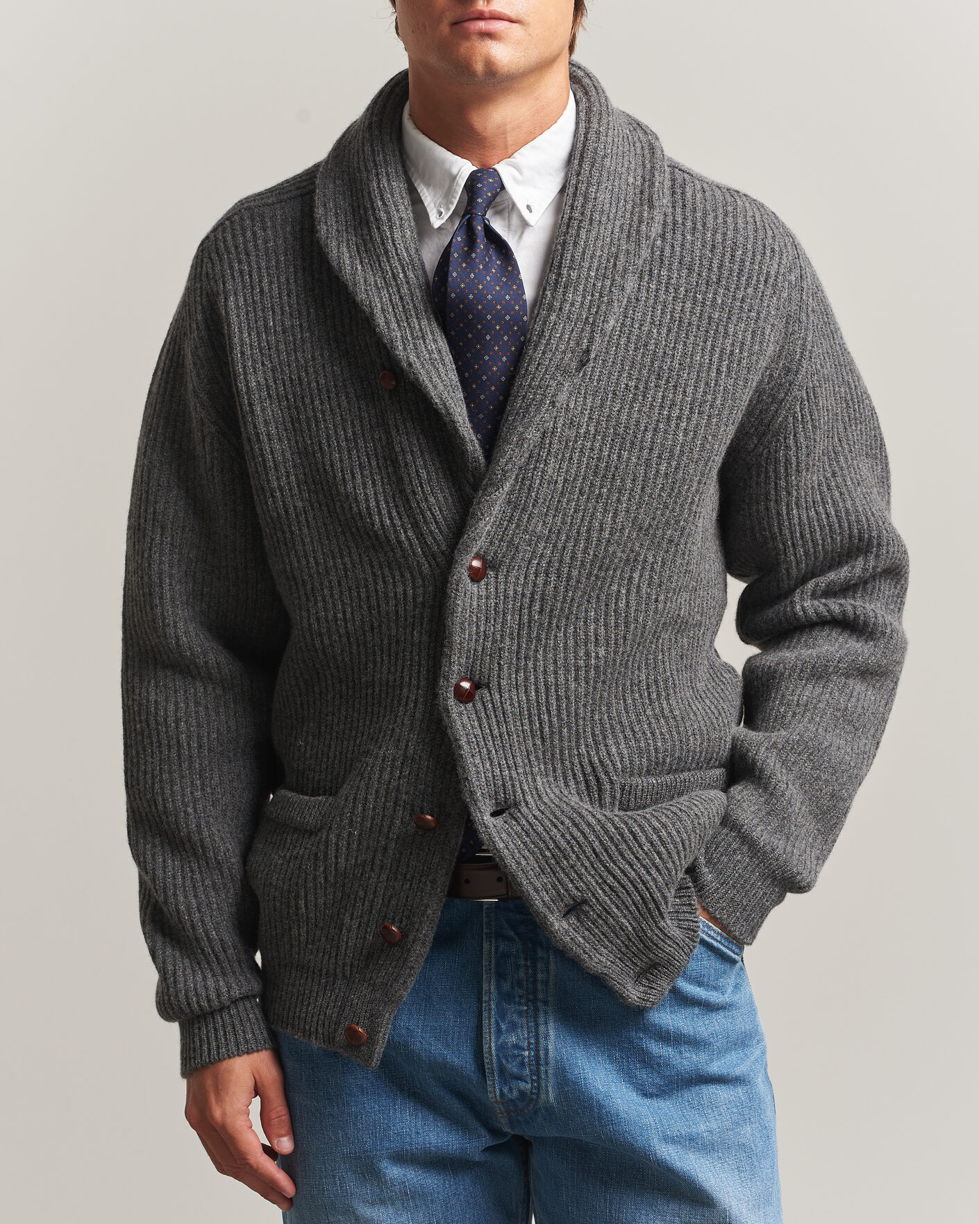 Mies | Puserot | Drake's | Lambswool Shawl Collar Rib Cardigan Grey