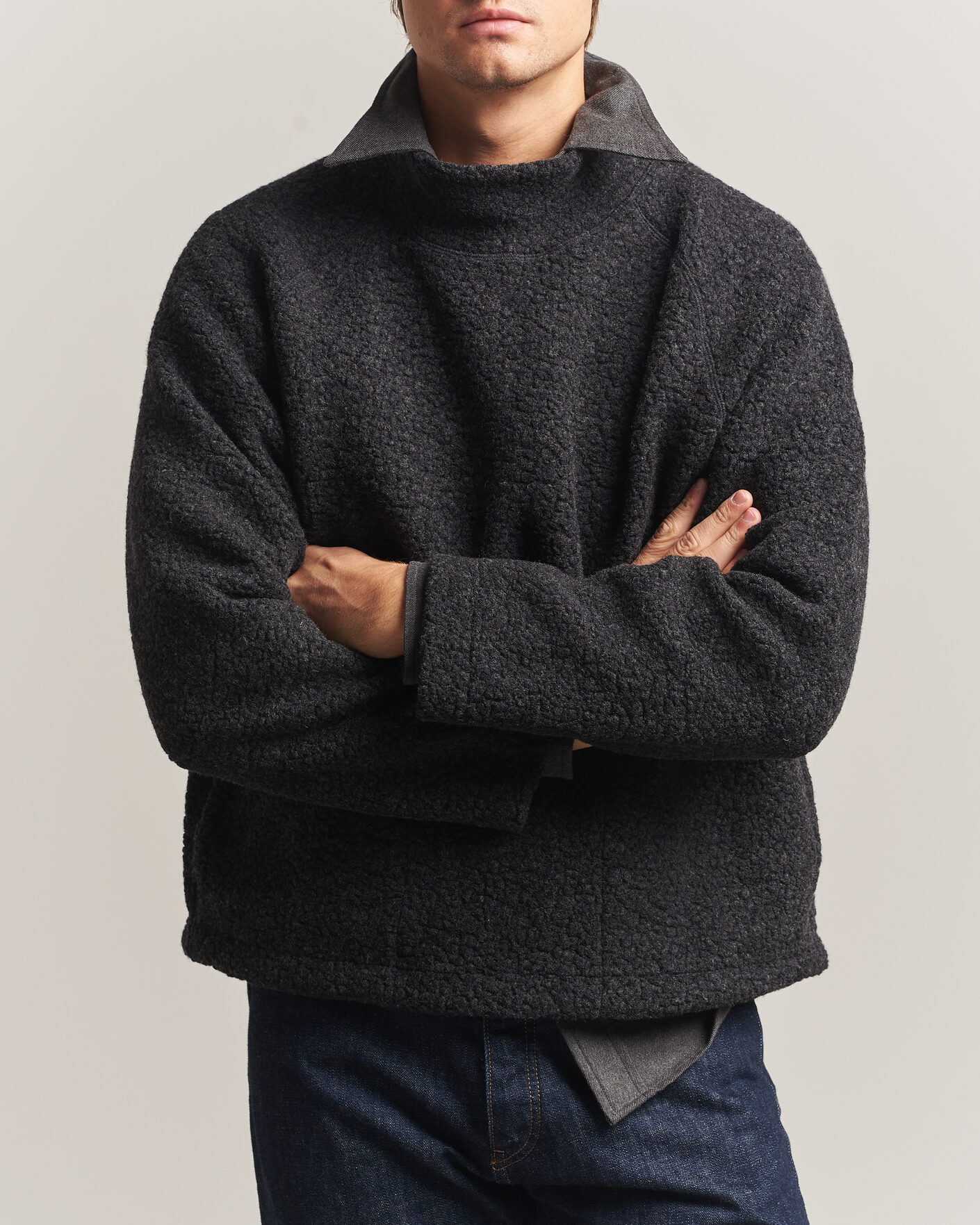Mies | Puserot | Drake's | Mock Neck Fleece Grey