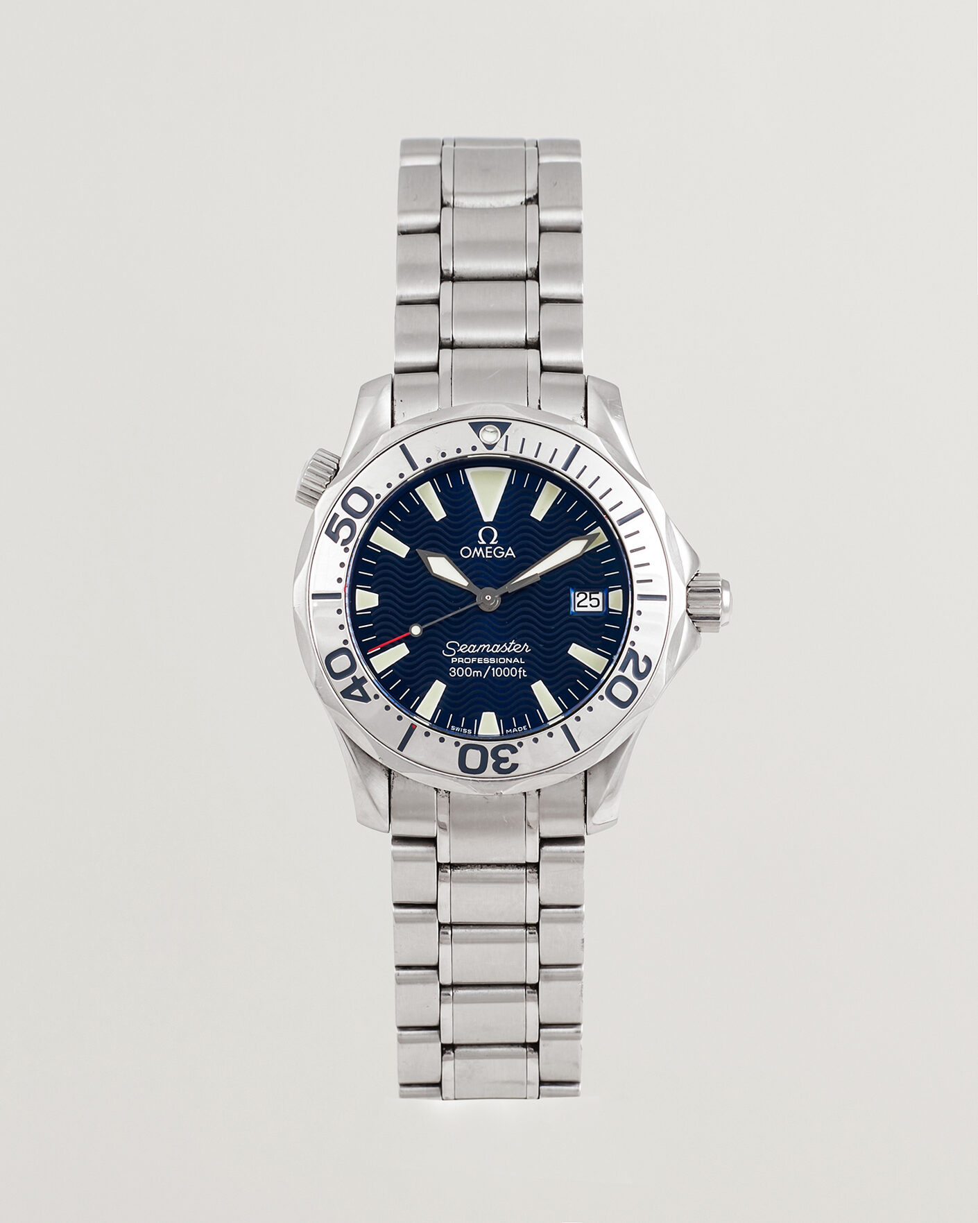 Mies | Pre-Owned & Vintage Watches | Omega Pre-Owned | Seamaster SMP 300M Midsize