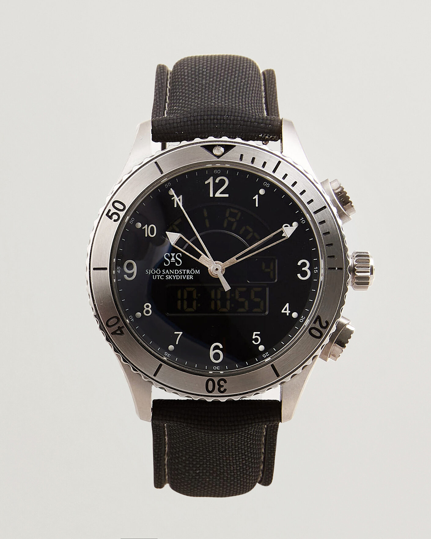Mies | Pre-Owned & Vintage Watches | Sjöö Sandström Pre-Owned | UTC Skydiver