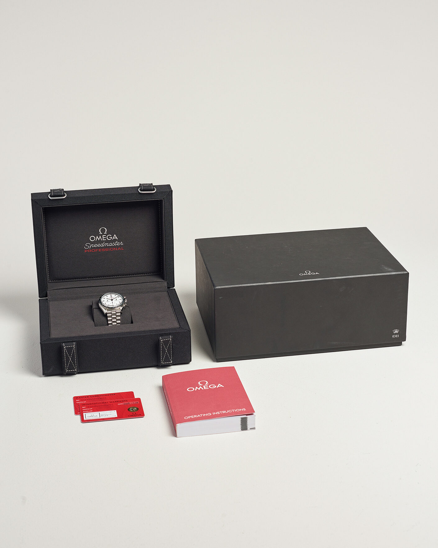 Mies | Pre-Owned & Vintage Watches | Omega Pre-Owned | Speedmaster Moonwatch Vit 