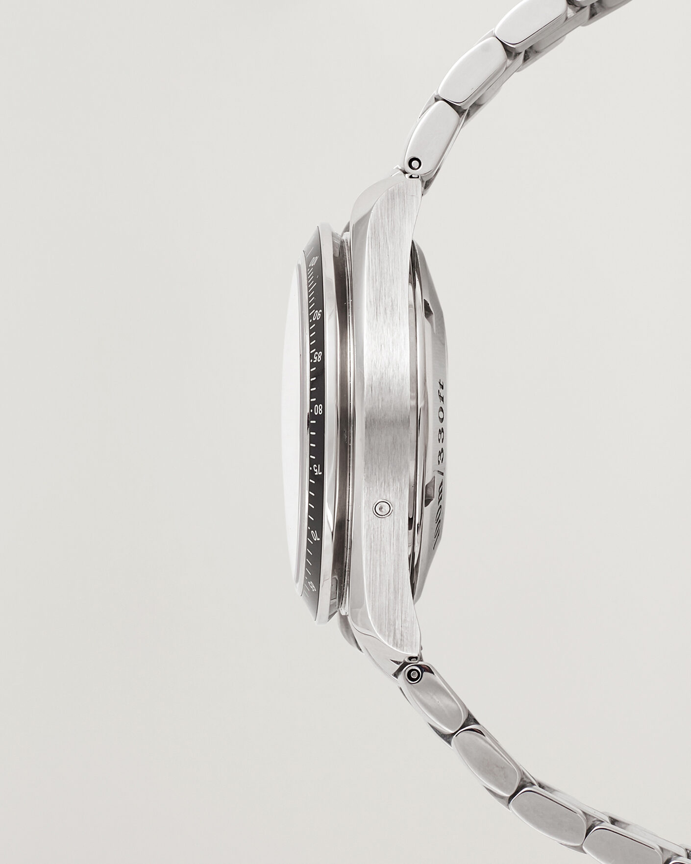Mies | Pre-Owned & Vintage Watches | Omega Pre-Owned | Speedmaster Date 323.30.40.40.06.001 