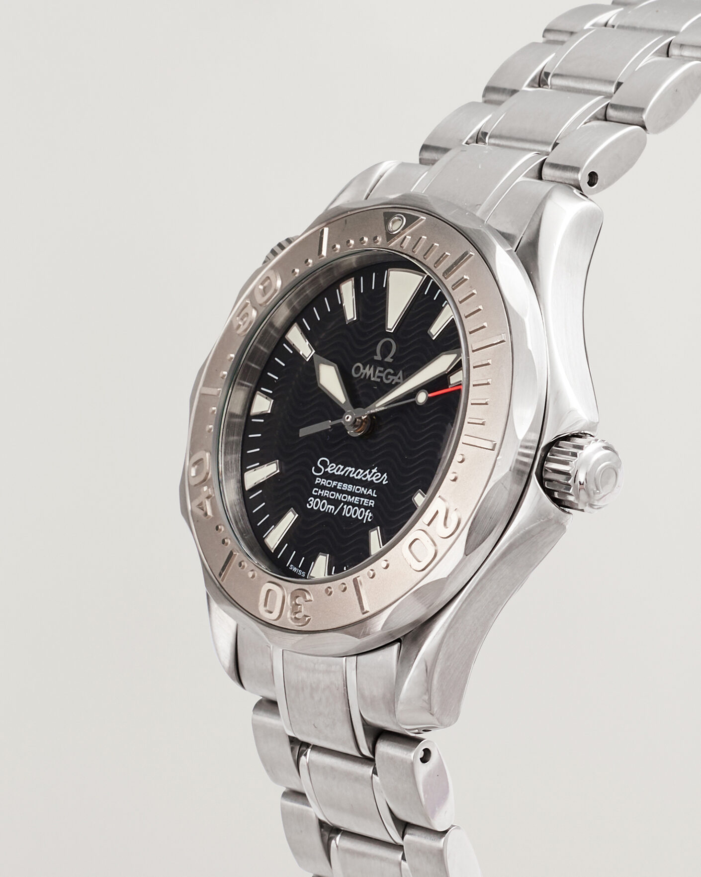 Mies | Pre-Owned & Vintage Watches | Omega Pre-Owned | Seamaster 300M Midsize
