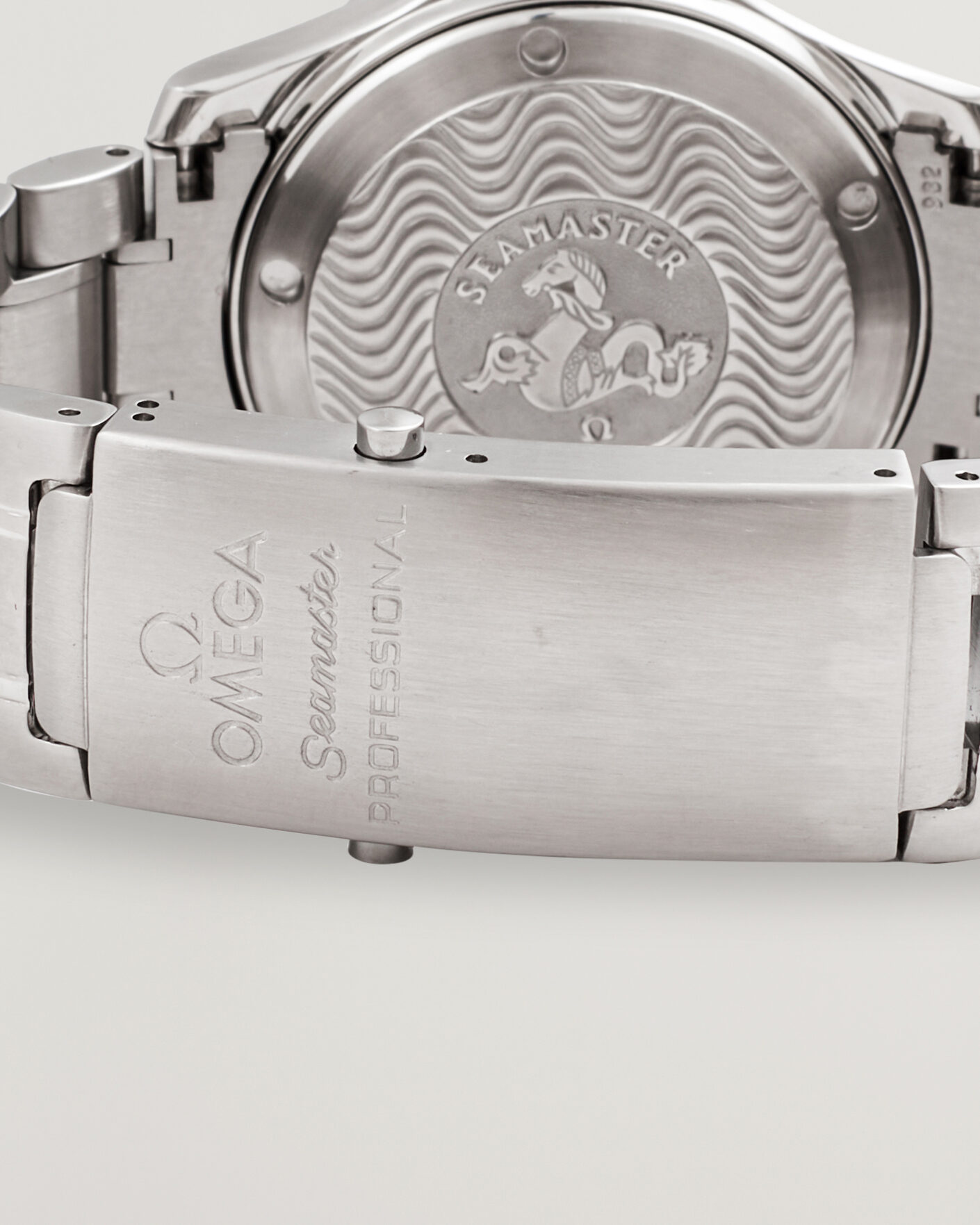 Mies | Pre-Owned & Vintage Watches | Omega Pre-Owned | Seamaster 300M Midsize