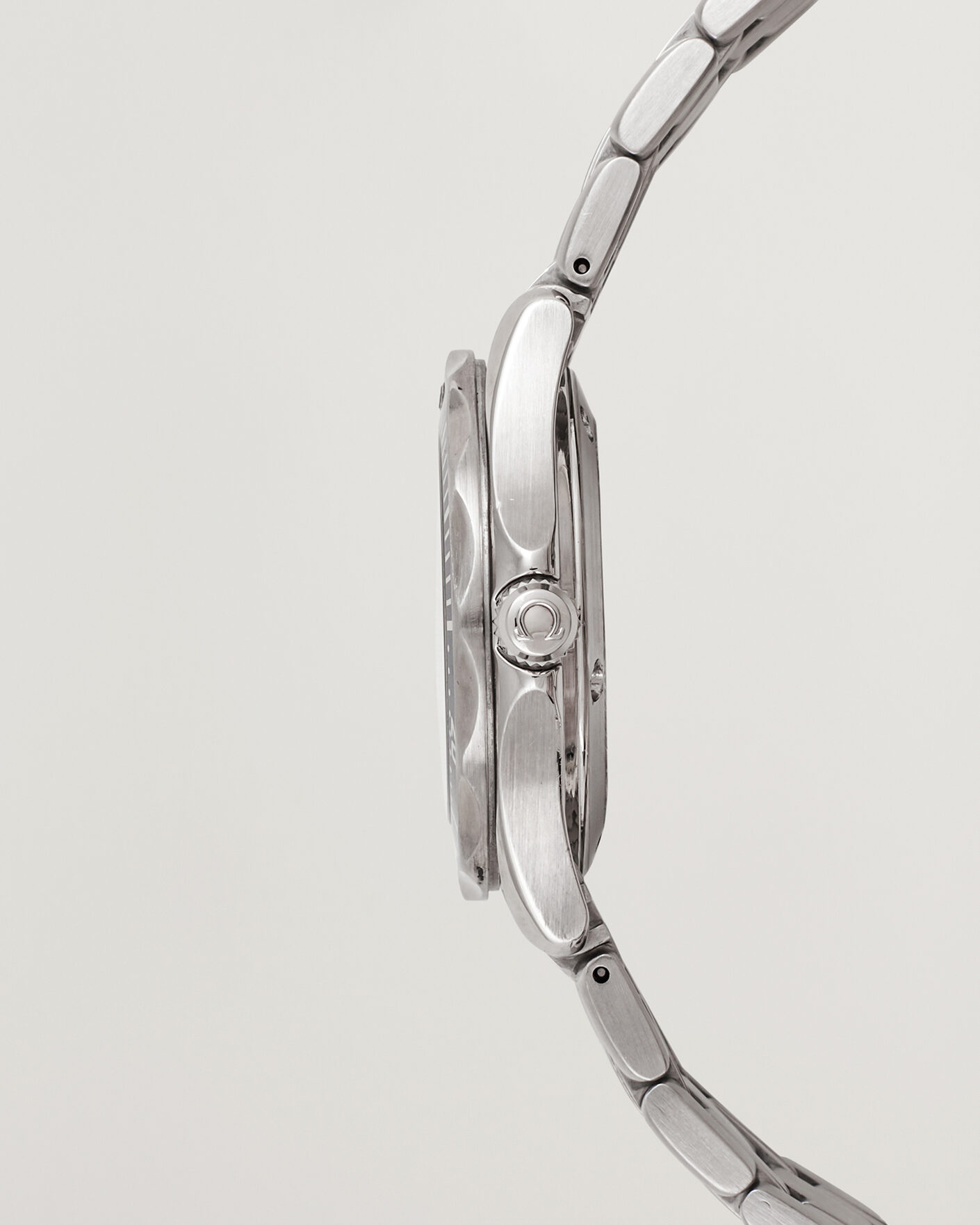 Mies | Pre-Owned & Vintage Watches | Omega Pre-Owned | Seamaster 300M Midsize