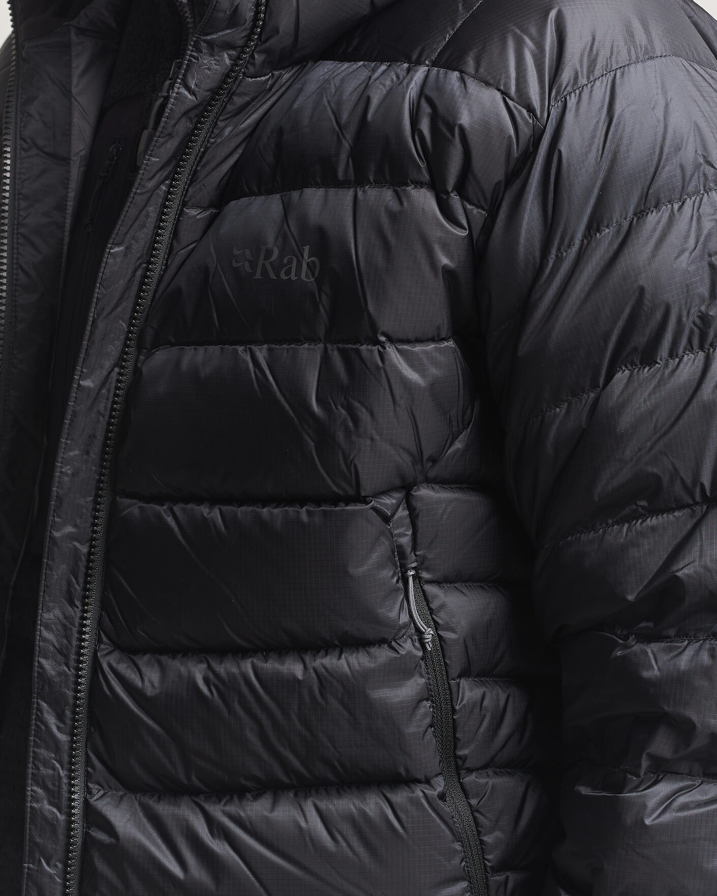 Mies | Takit | Rab | Electron Pro Hoody Mid Down Jacket Black