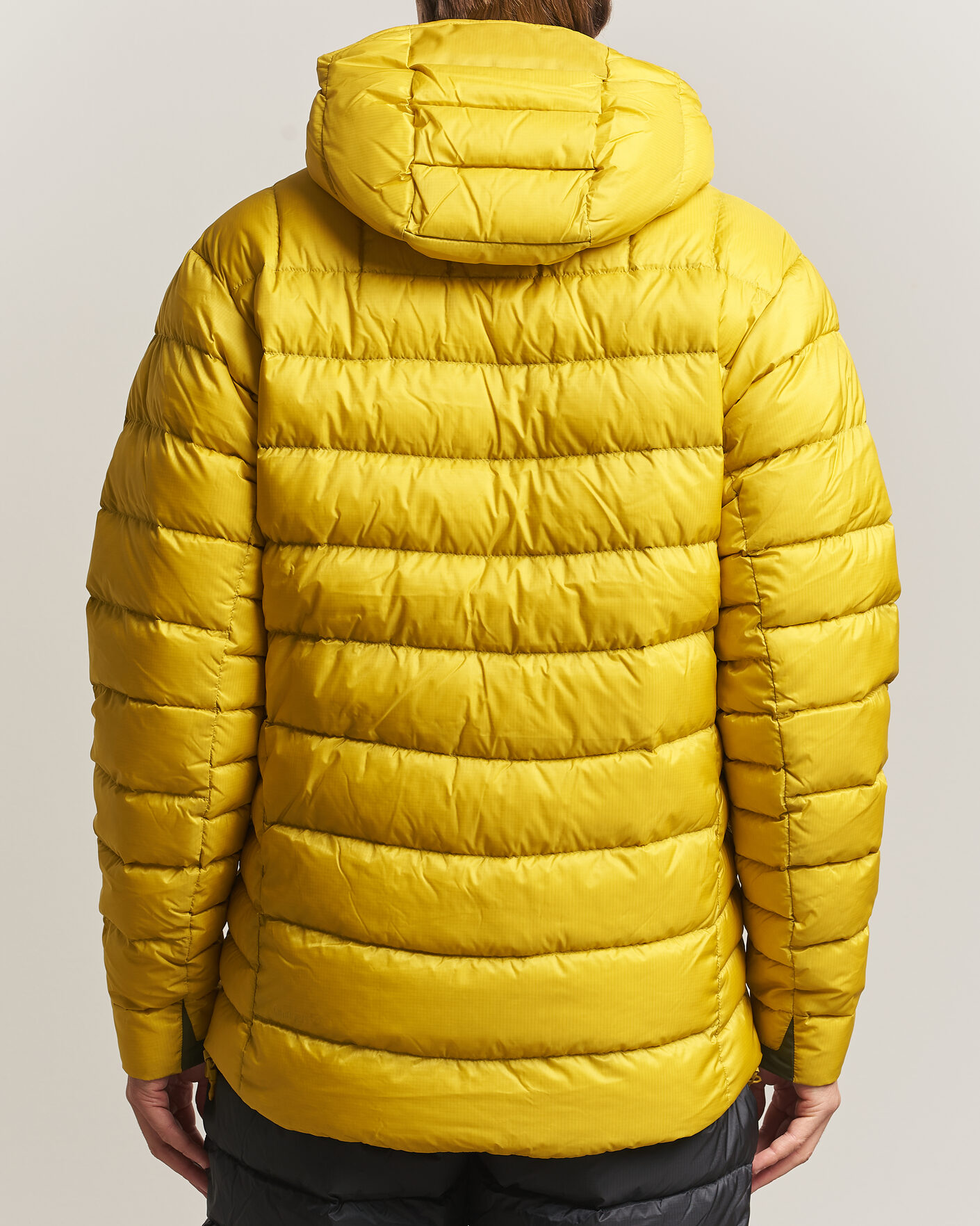 Mies | Takit | Rab | Electron Pro Hoody Mid Down Jacket Dark Pollen