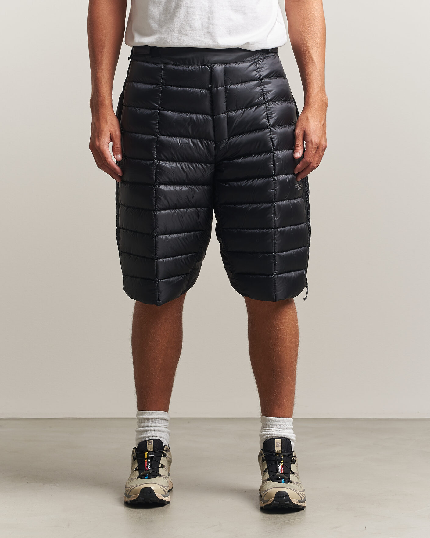 Mies | Shortsit | Rab | Mythic Down Shorts Black