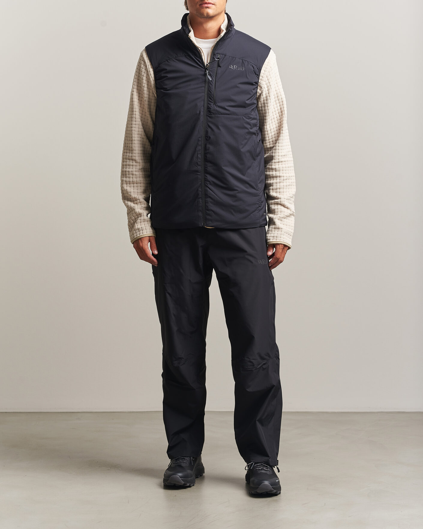 Mies | Ulkoliivit | Rab | Xenair Padded Vest Black
