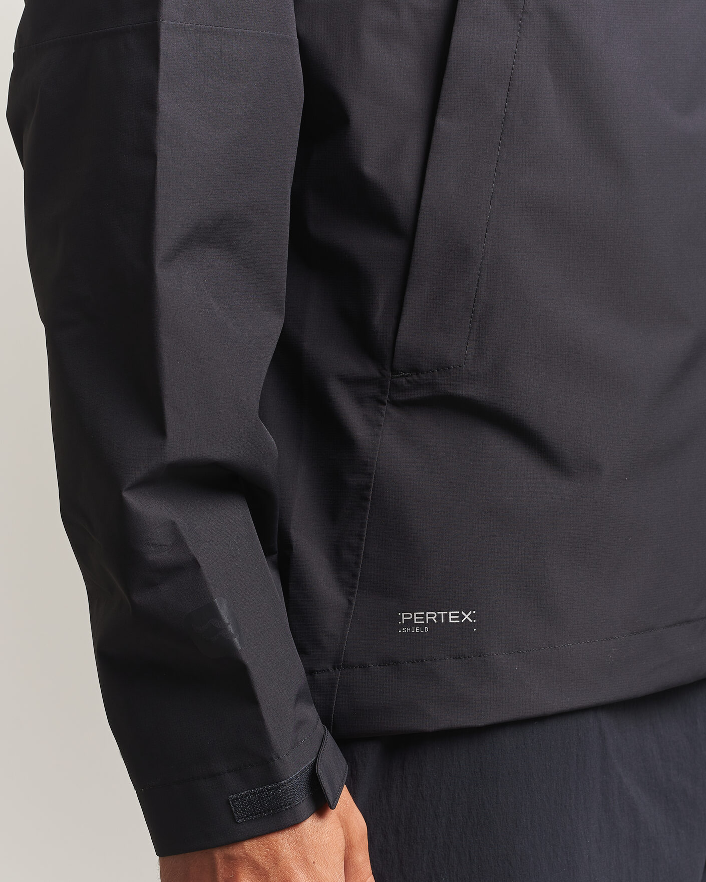 Mies | Takit | Rab | Downpour Waterproof Jacket Black