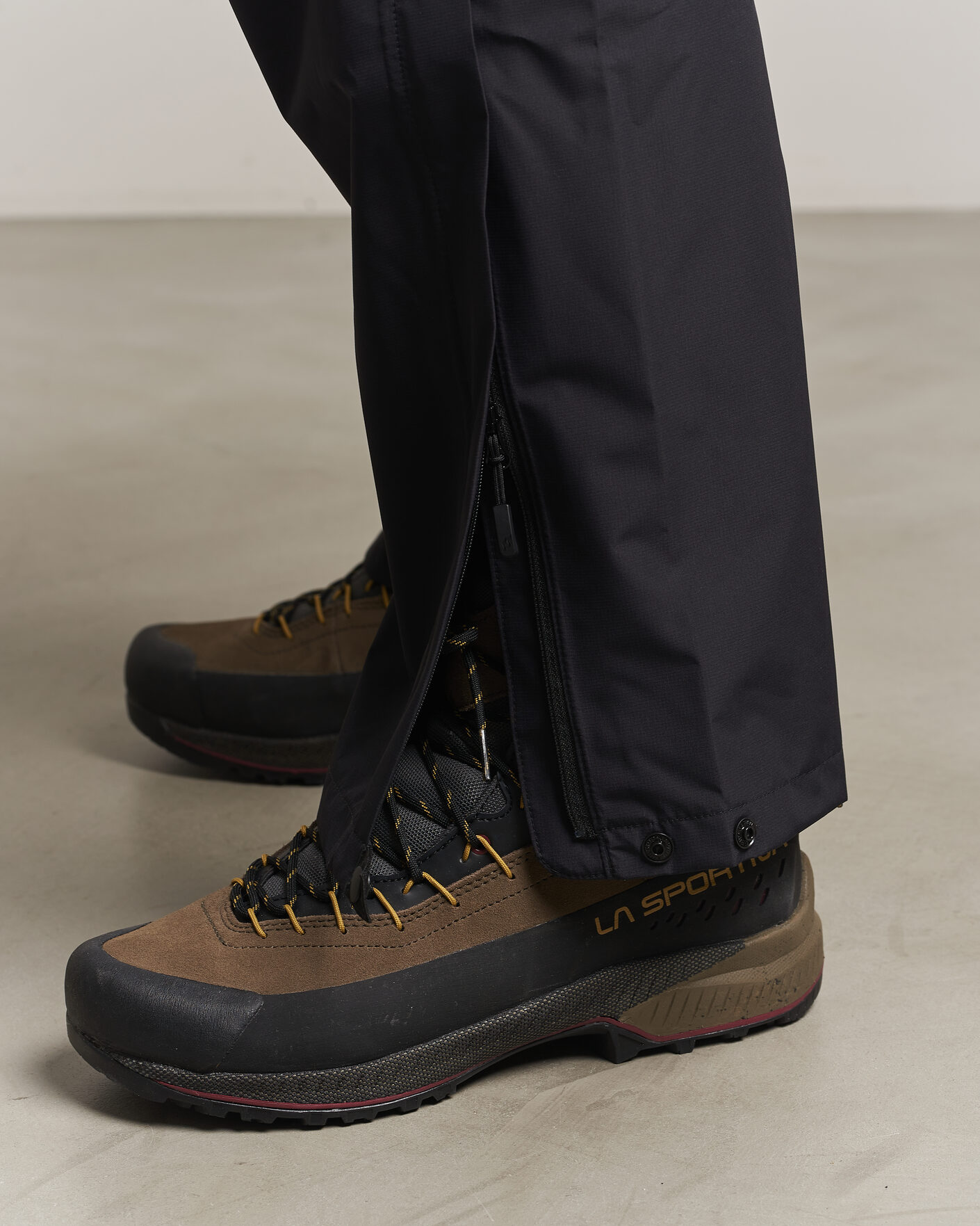 Mies | Housut | Rab | Downpour Waterproof Pants Black