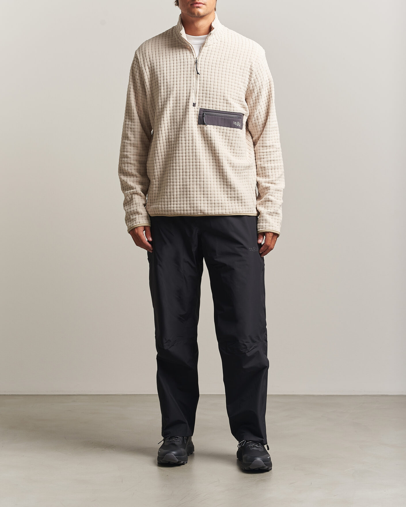 Mies | Puserot | Rab | Ramshaw Pull-On Pebble