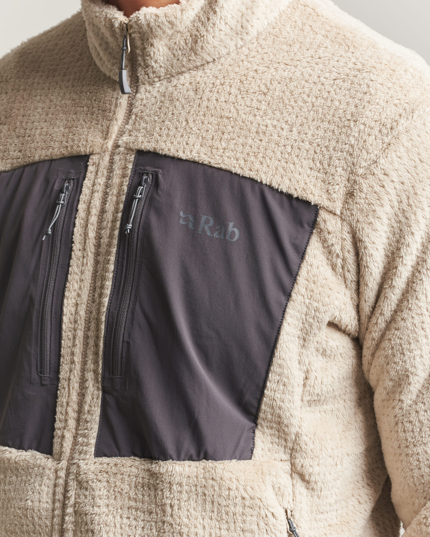 Mies | Puserot | Rab | Granatic Jacket Dark Pebble