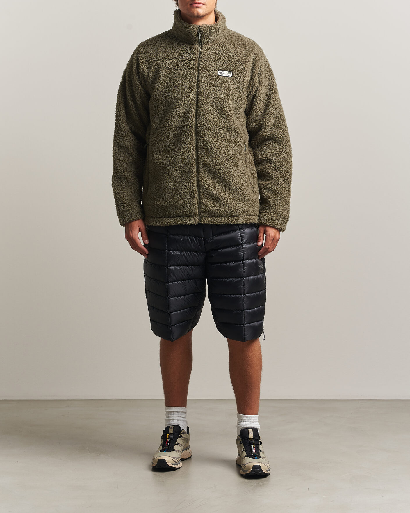 Mies | Puserot | Rab | Original Pile Jacket Light Khaki