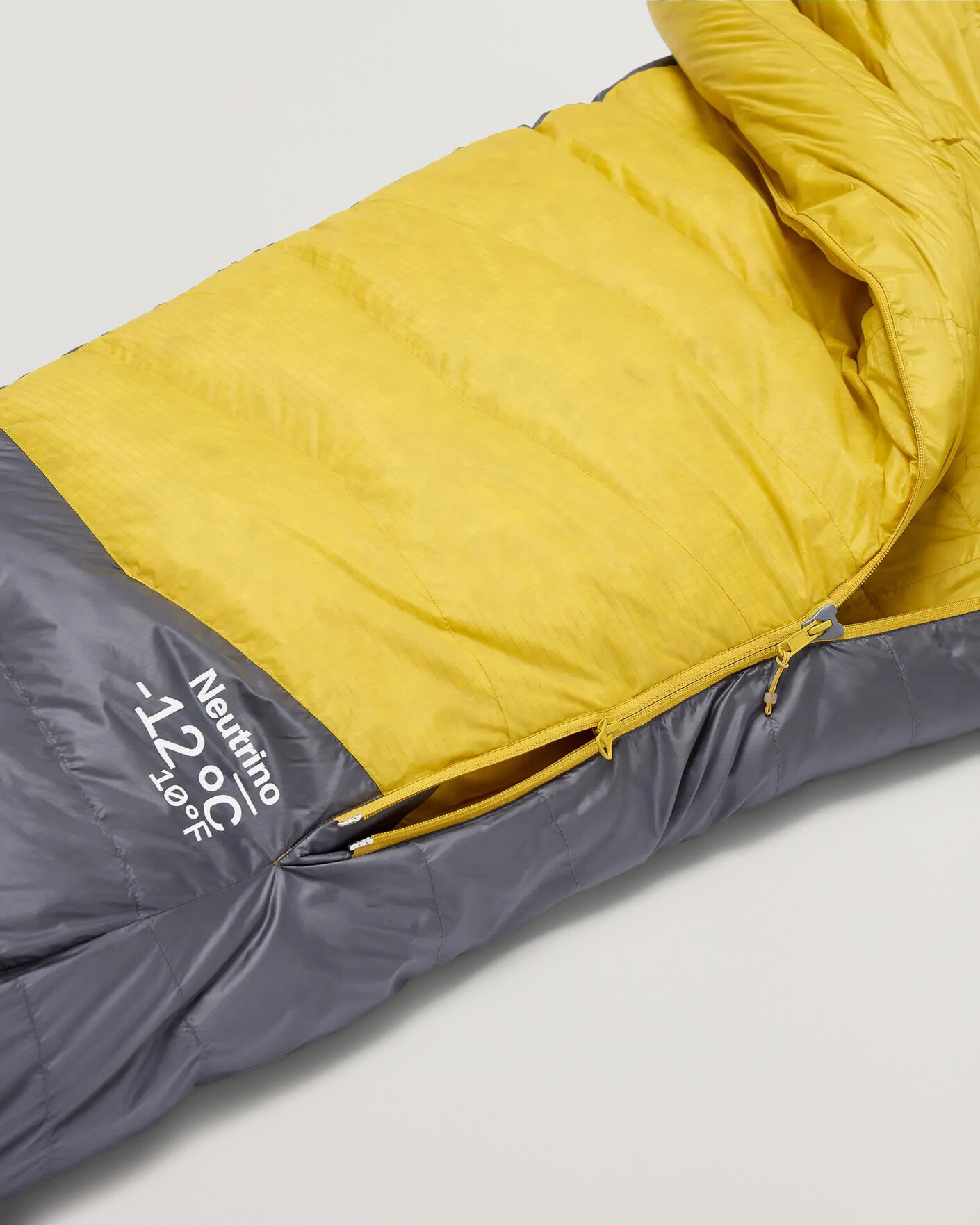 Mies | Outdoor living | Rab | Neutrino -12C Sleeping Bag Regular Graphene/Dark Pollen
