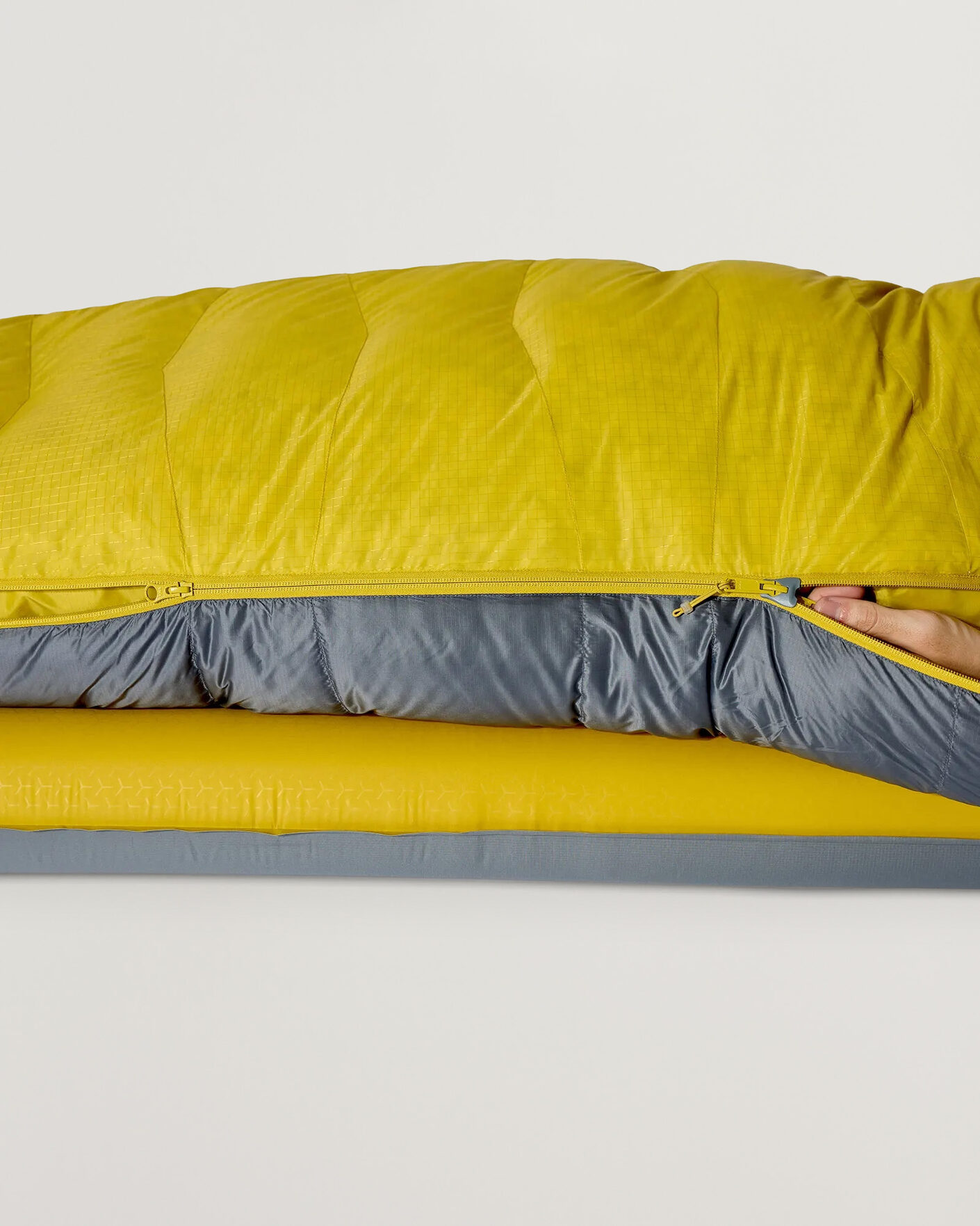 Mies | Outdoor living | Rab | Neutrino -12C Sleeping Bag Regular Graphene/Dark Pollen