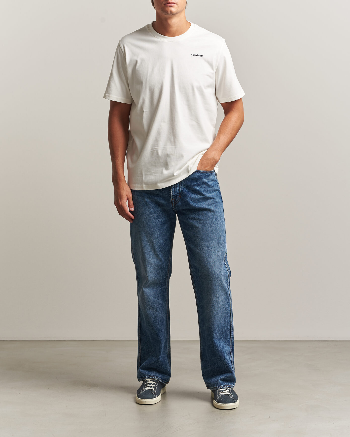 Mies | T-paidat | KnowledgeCotton Apparel | Back Print T-Shirt Egret