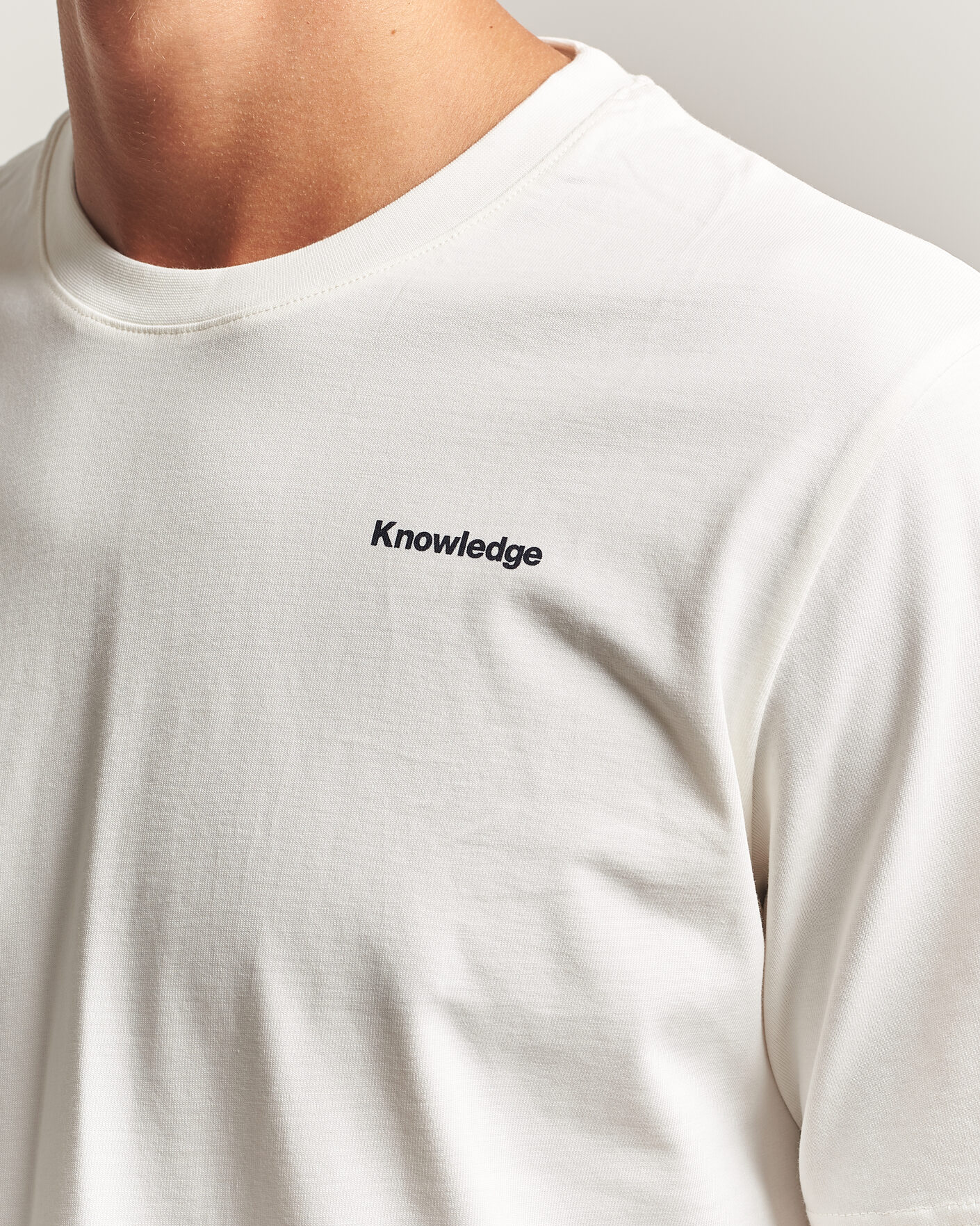 Mies | T-paidat | KnowledgeCotton Apparel | Back Print T-Shirt Egret