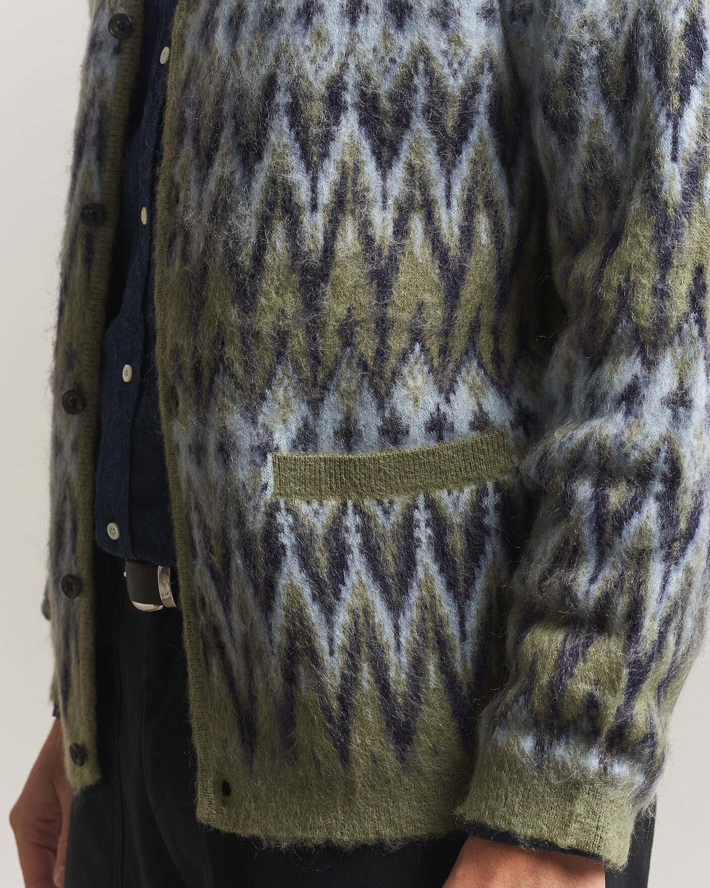 Mies | Puserot | BEAMS PLUS | Chevron Jacquard Cardigan Green/Grey