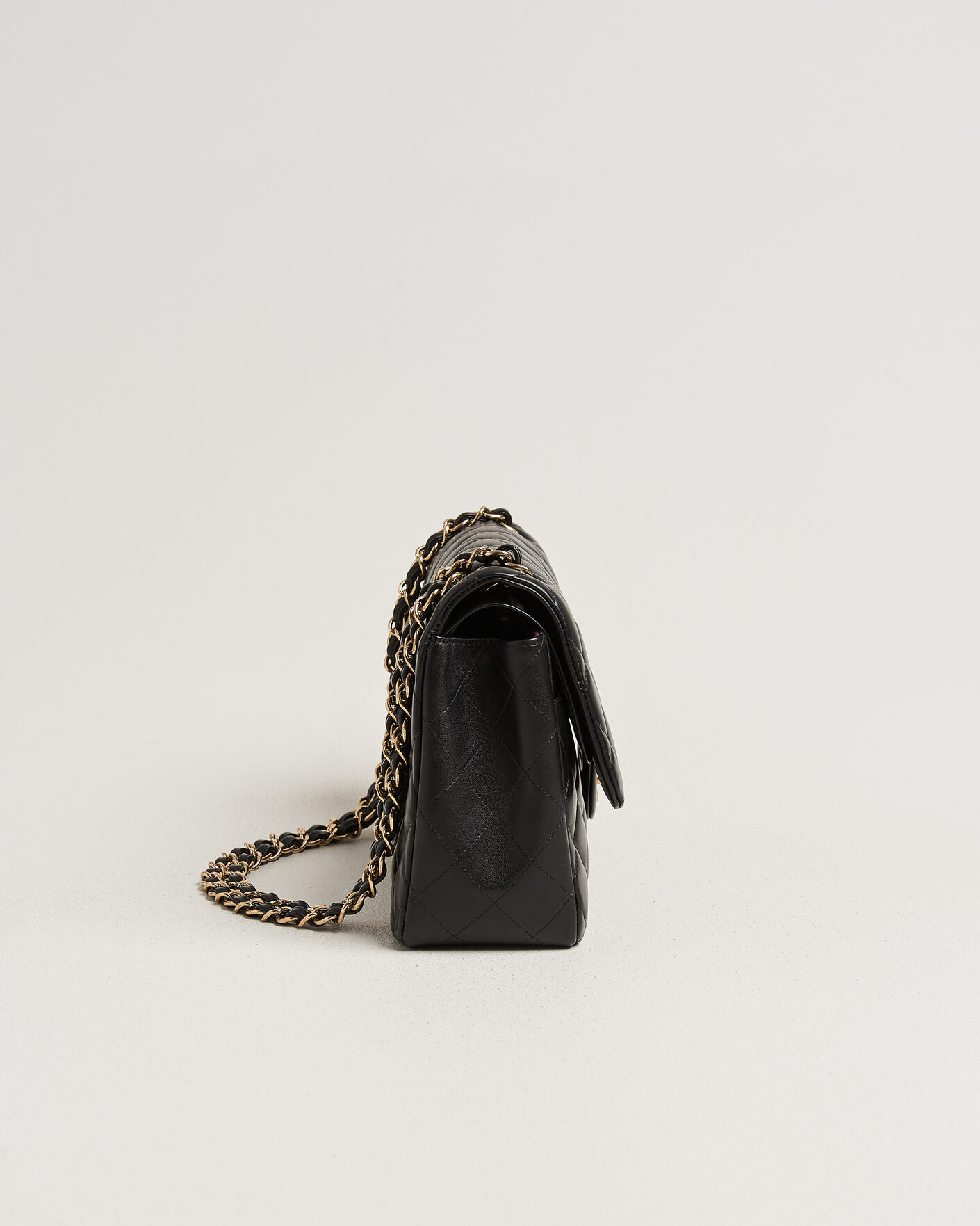 Mies | Pre-Owned & Vintage Bags | Chanel Pre-Owned | Classic Jumbo Double Flap Bag Lambskin Black