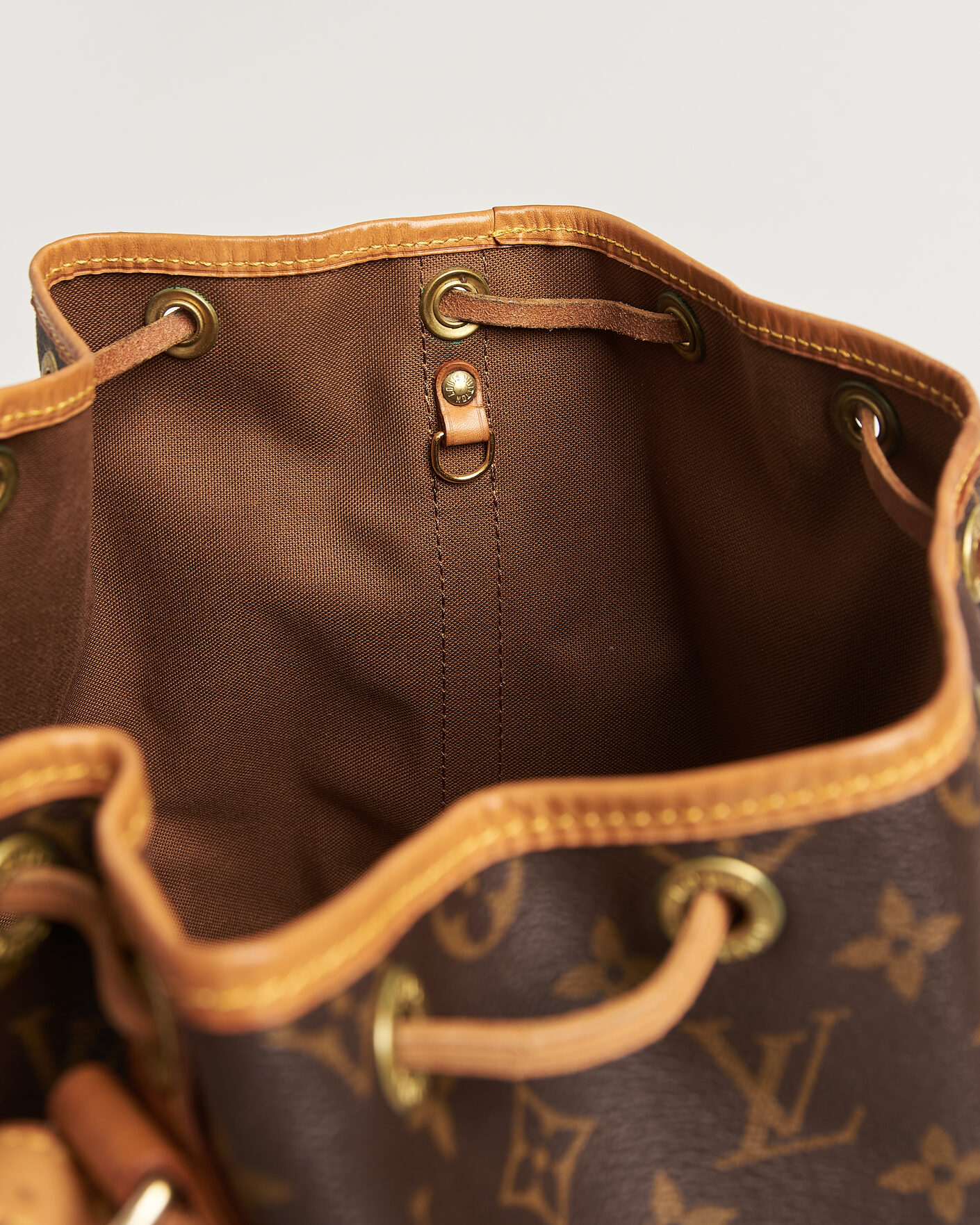 Mies | Pre-Owned & Vintage Bags | Louis Vuitton Pre-Owned | Noé Monogram