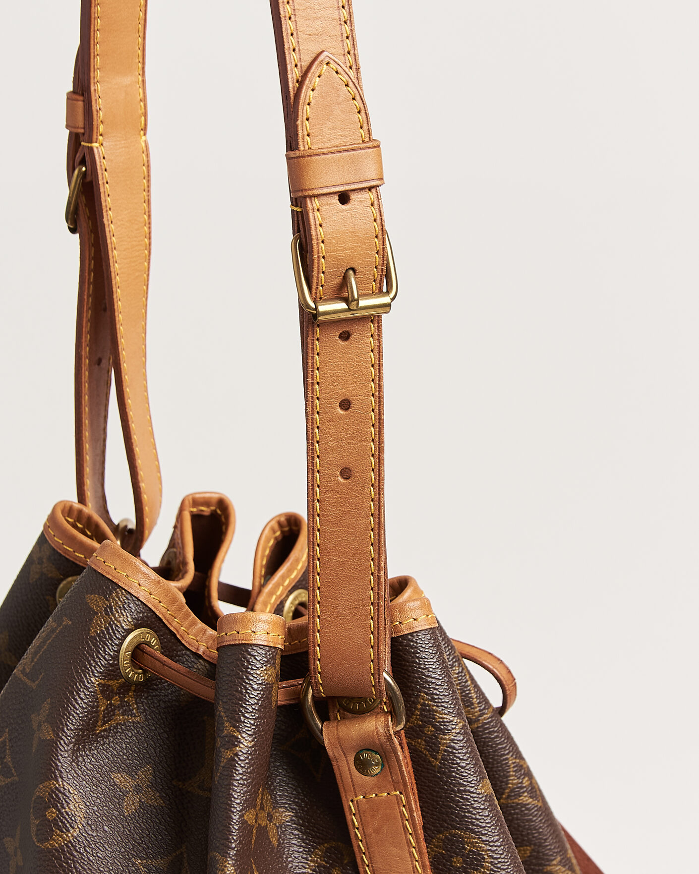 Mies | Pre-Owned & Vintage Bags | Louis Vuitton Pre-Owned | Petit Noé Monogram