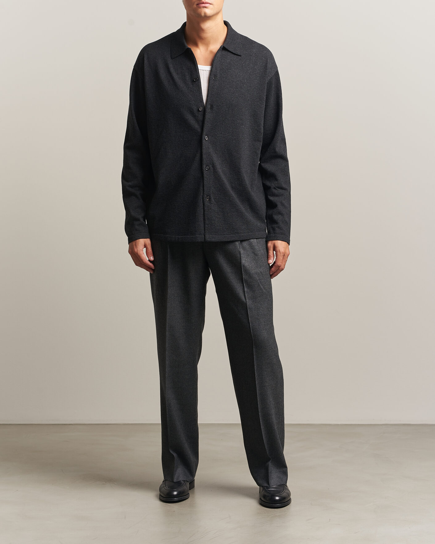 Mies | Puserot | Auralee | High Twist Wool Knit Shirt Cardigan Charcoal