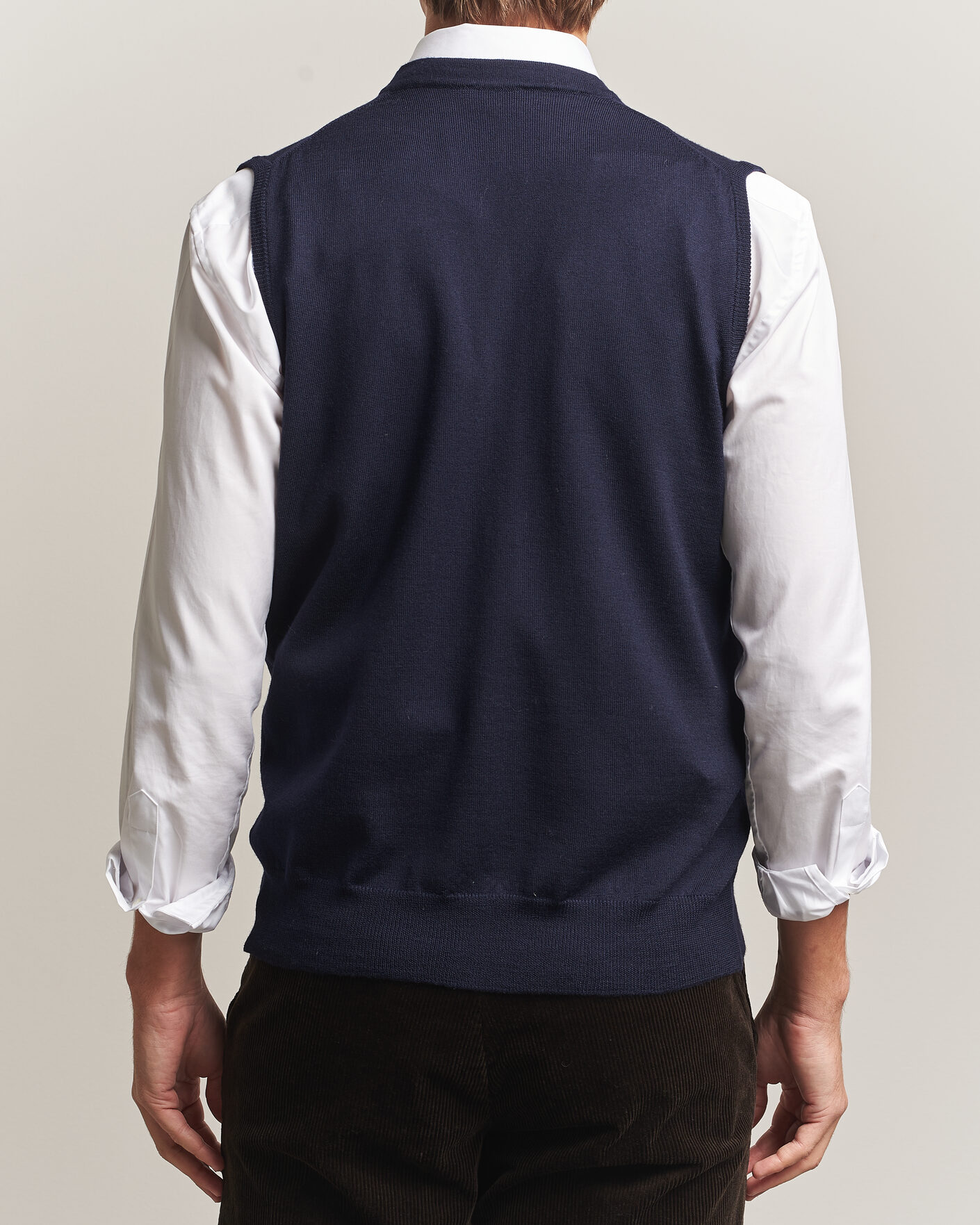 Mies | Puserot | Morgano | Extra Fine Merino Wool Sleevles Cardigan Vest Navy