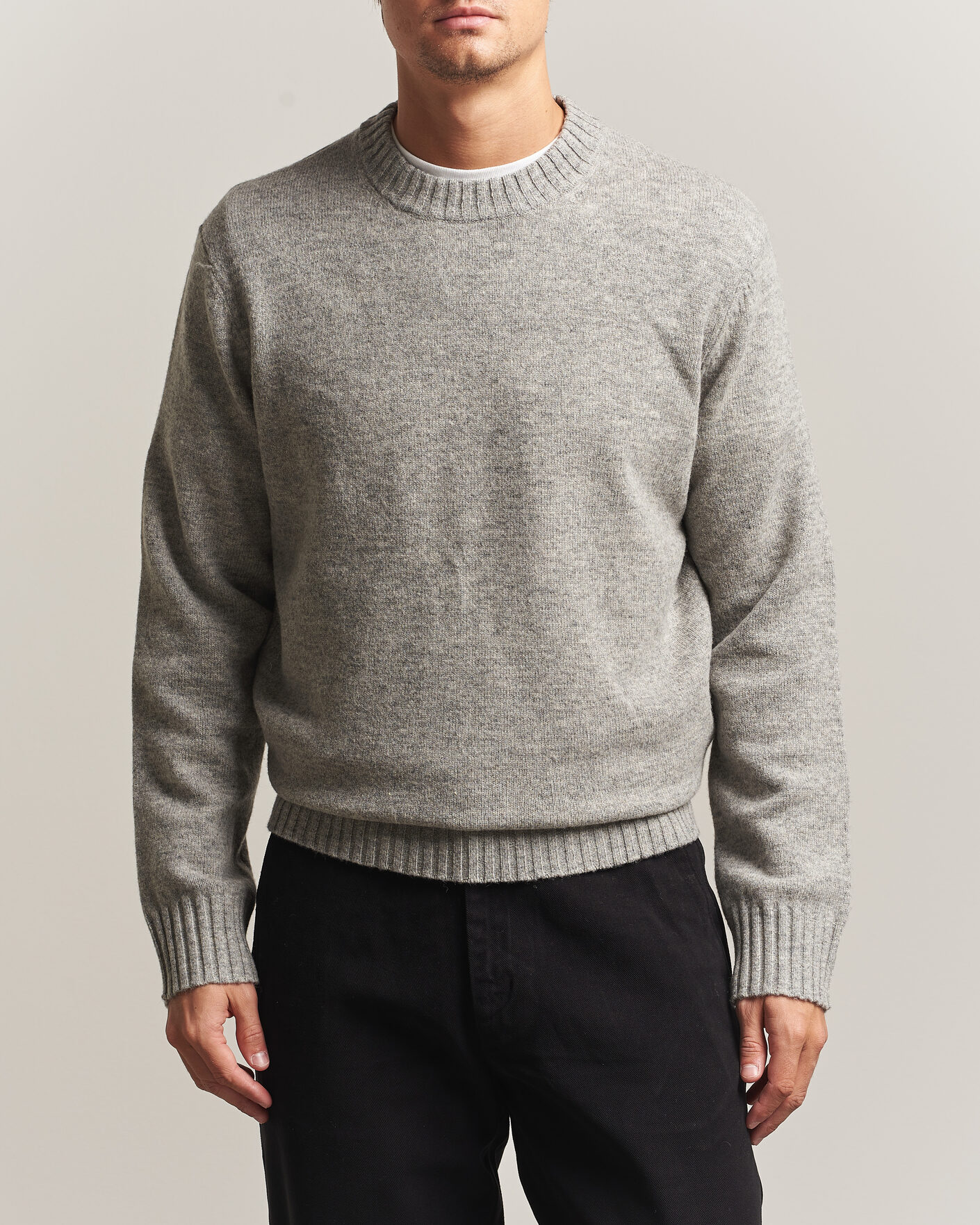 Mies | Puserot | A Day's March | Marlow Lambswool Sweater Grey Melange