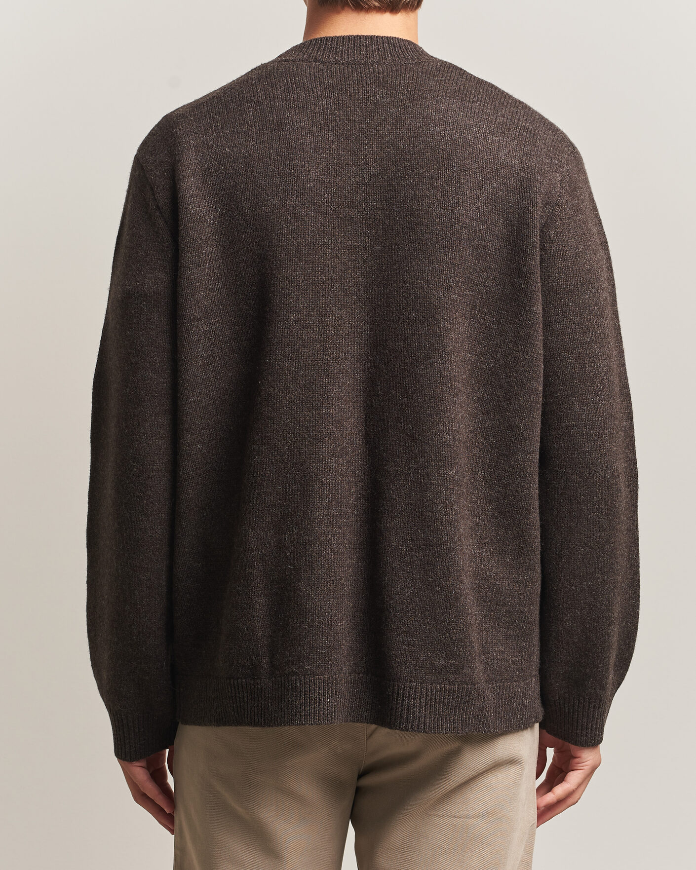 Mies | Puserot | A Day's March | Jarrow Lambswool Cardigan Dark Brown