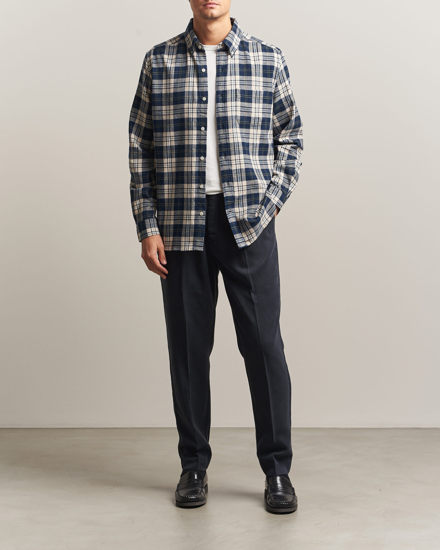 Mies | Housut | A Day's March | Smart Lyocell Trousers Navy