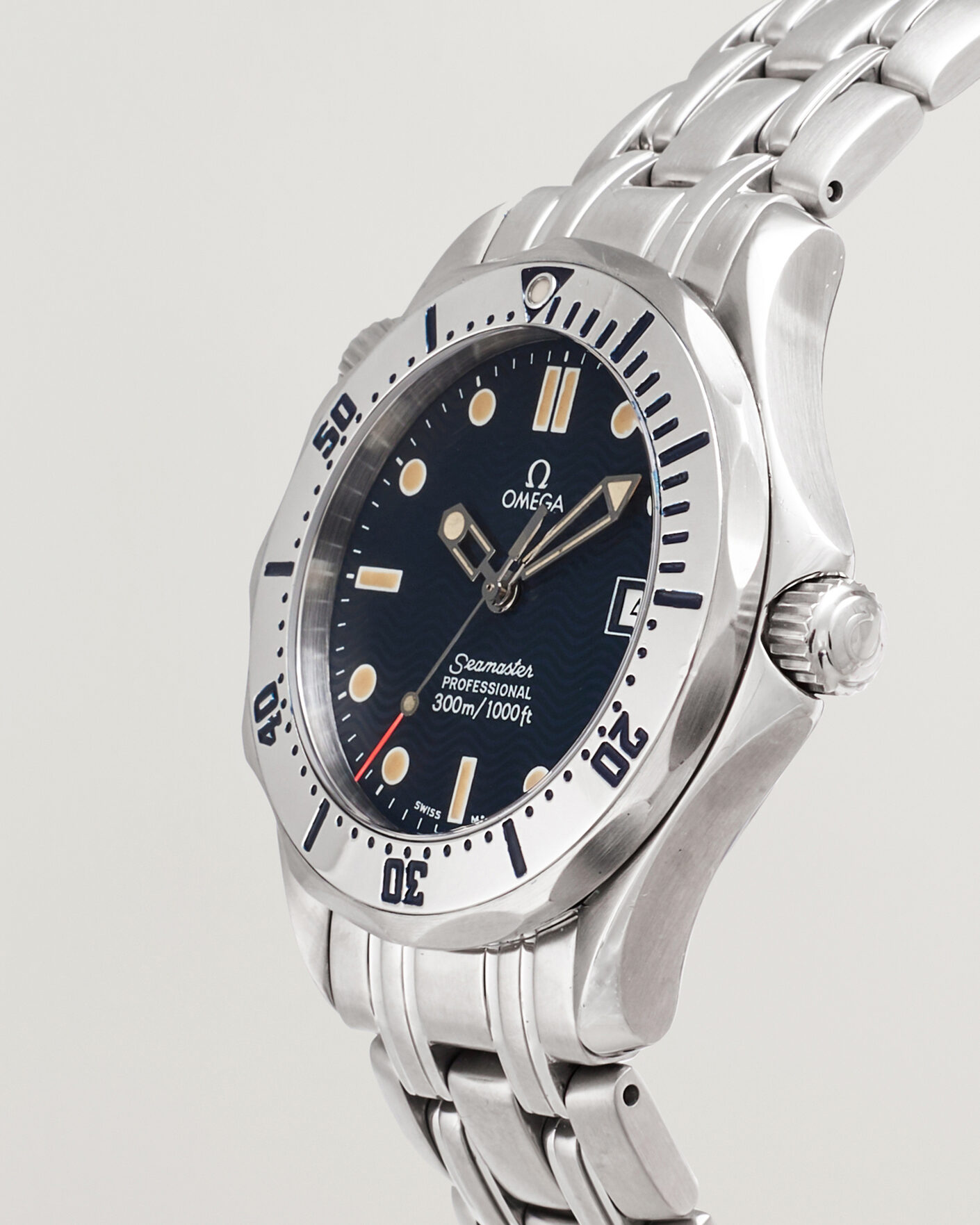 Mies | Pre-Owned & Vintage Watches | Omega Pre-Owned | Seamaster 300M Midsize 