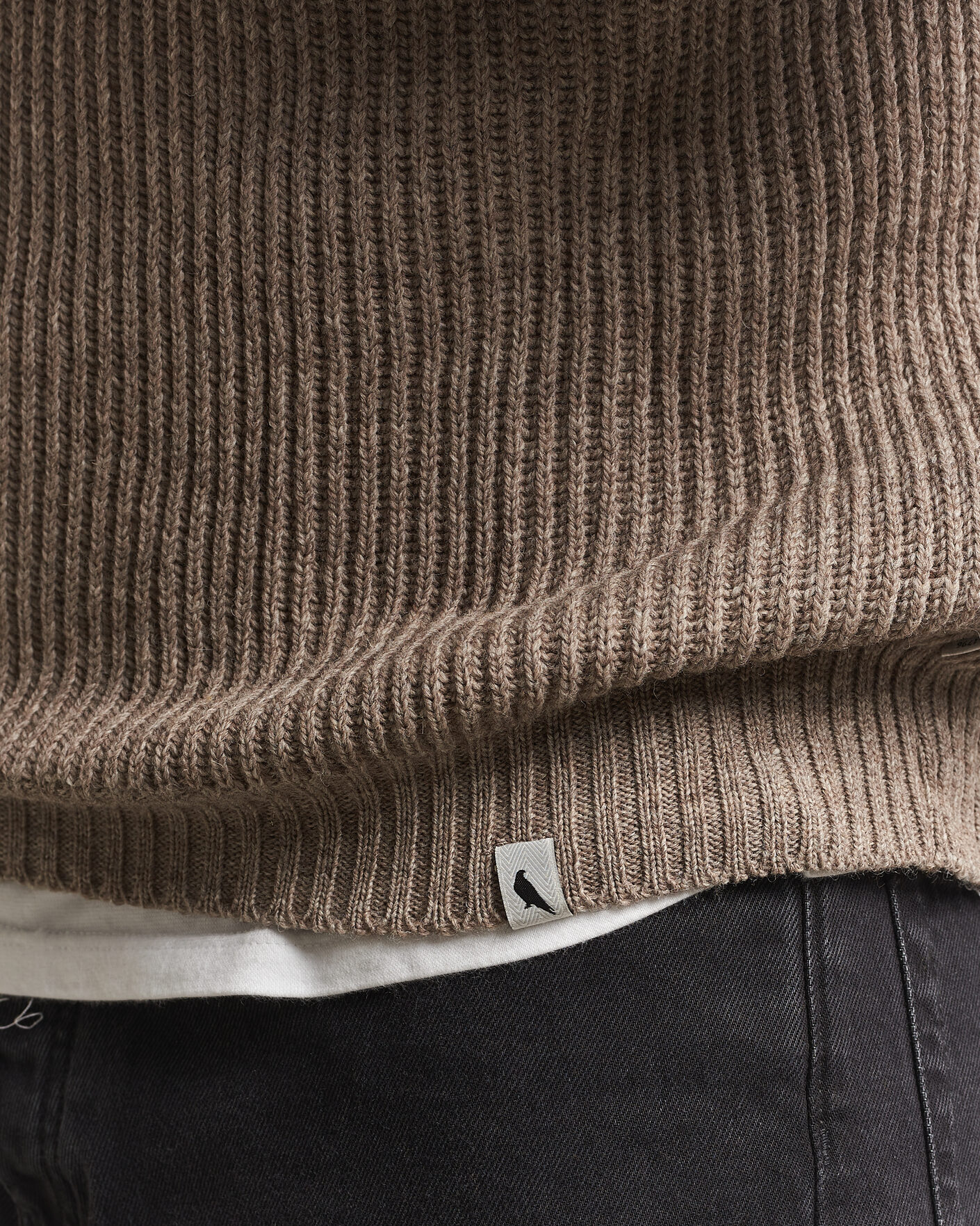 Mies | Puserot | Peregrine | Ford Knitted Wool Jumper Light Brown