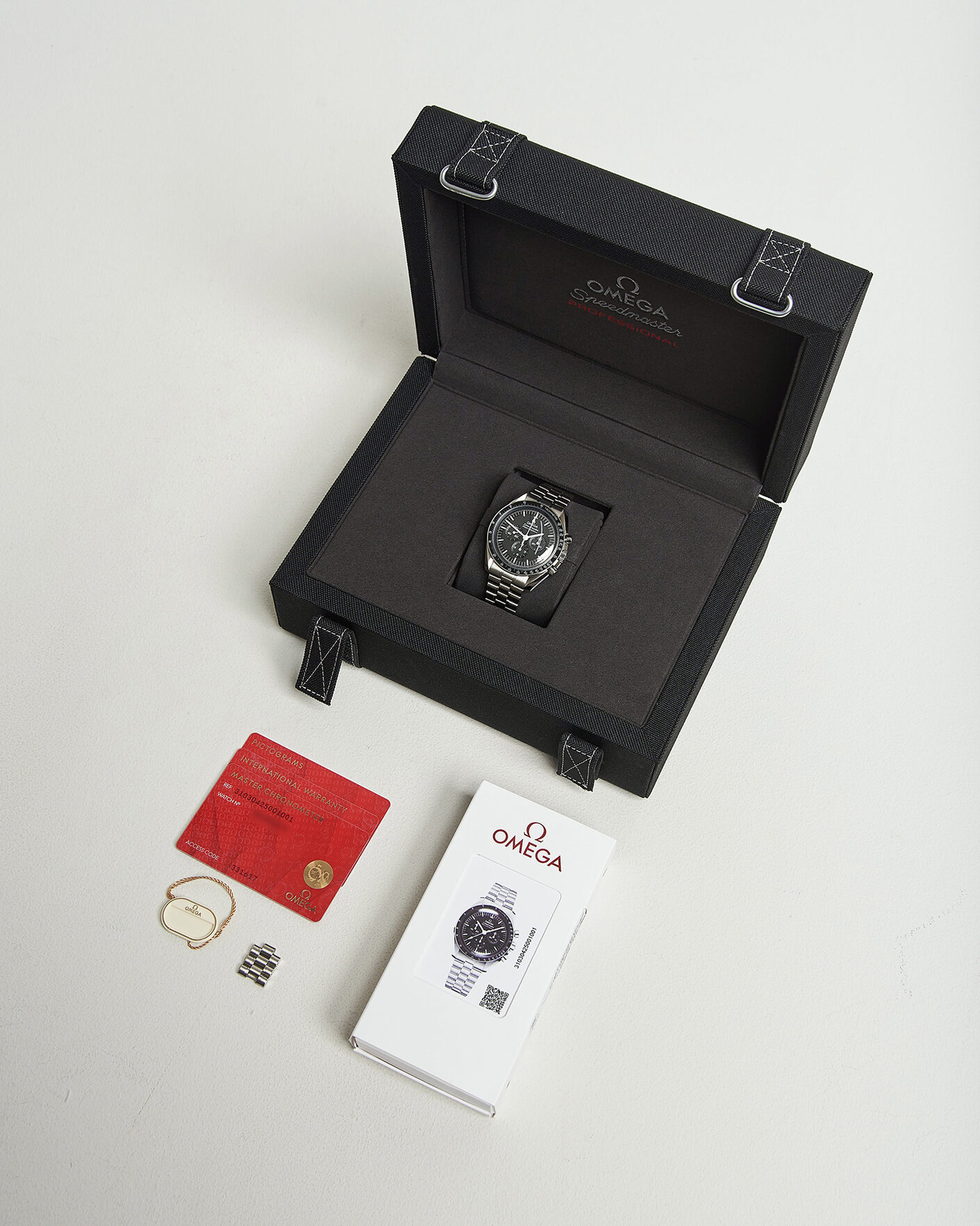 Mies | Pre-Owned & Vintage Watches | Omega Pre-Owned | Speedmaster Moonwatch