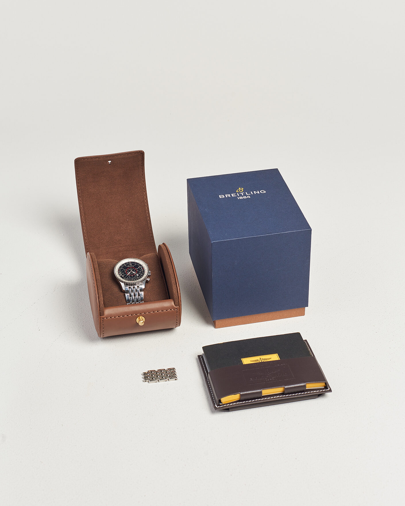 Mies | Pre-Owned & Vintage Watches | Breitling Pre-Owned | Montbrilliant 38