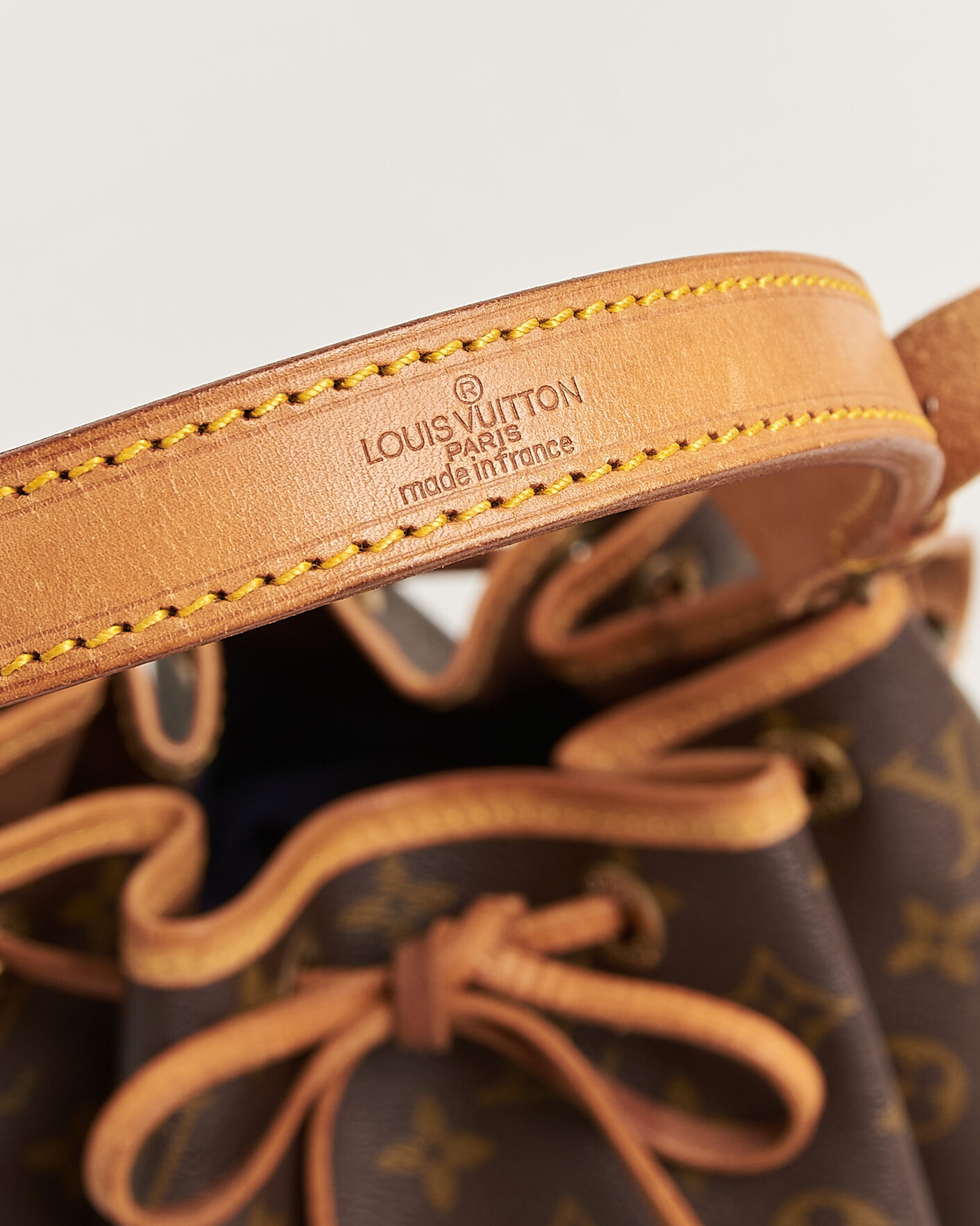 Mies | Pre-Owned & Vintage Bags | Louis Vuitton Pre-Owned | Petit Noé Monogram