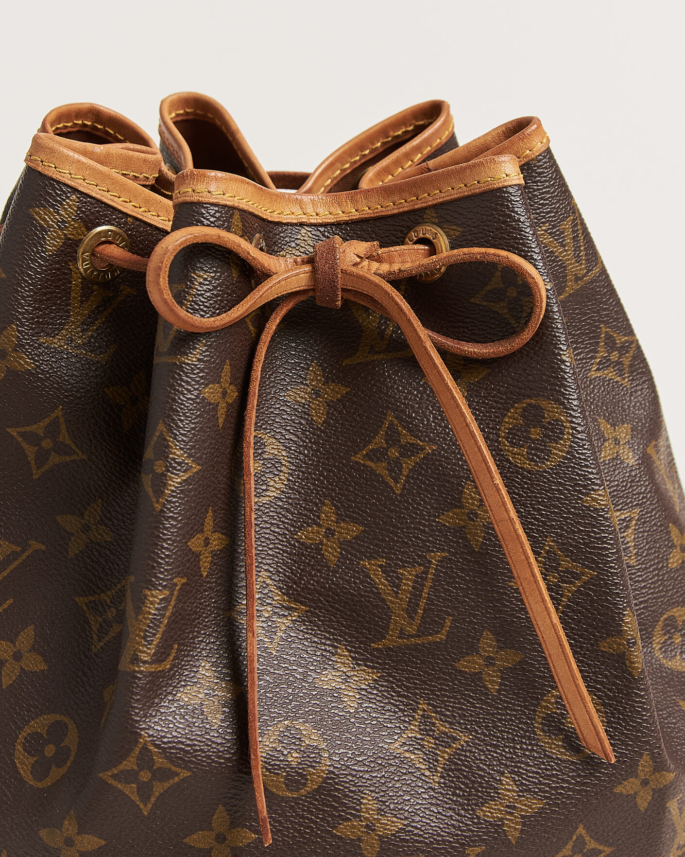 Mies | Pre-Owned & Vintage Bags | Louis Vuitton Pre-Owned | Petit Noé Monogram