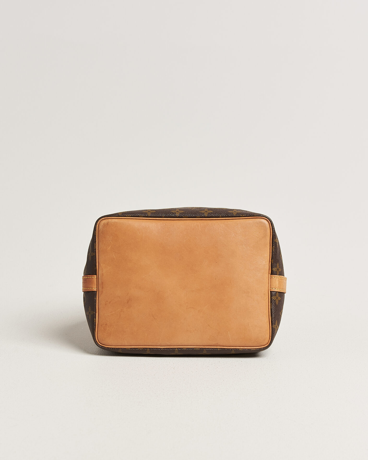 Mies | Pre-Owned & Vintage Bags | Louis Vuitton Pre-Owned | Petit Noé Monogram