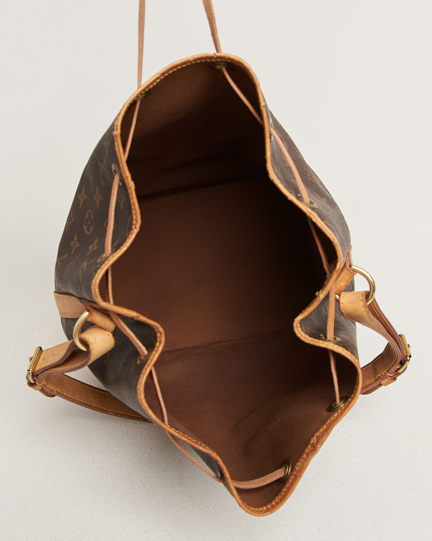 Mies | Pre-Owned & Vintage Bags | Louis Vuitton Pre-Owned | Noé Monogram