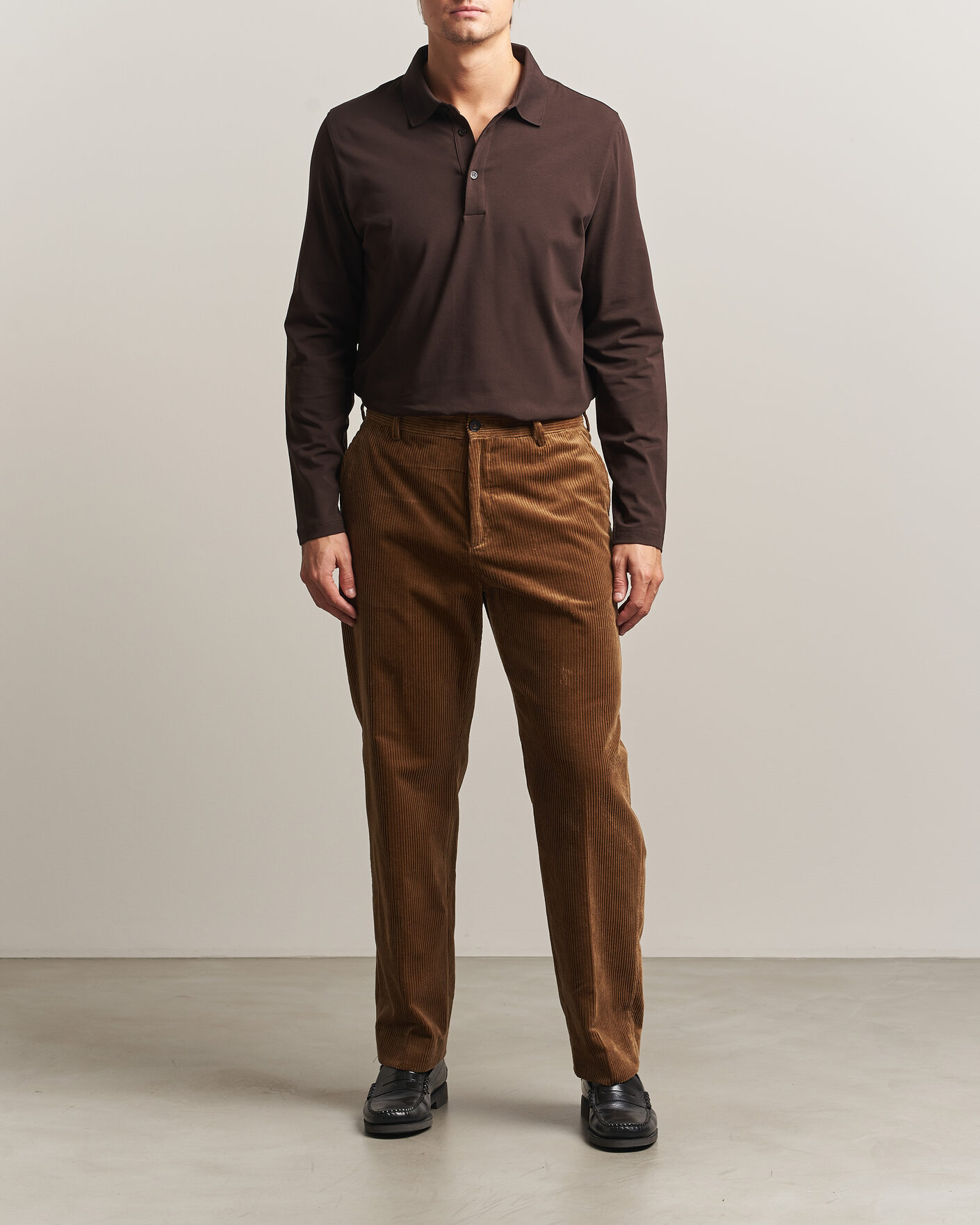 Mies | Housut | Filippa K | Julian Corduroy Chino Trousers Tobacco