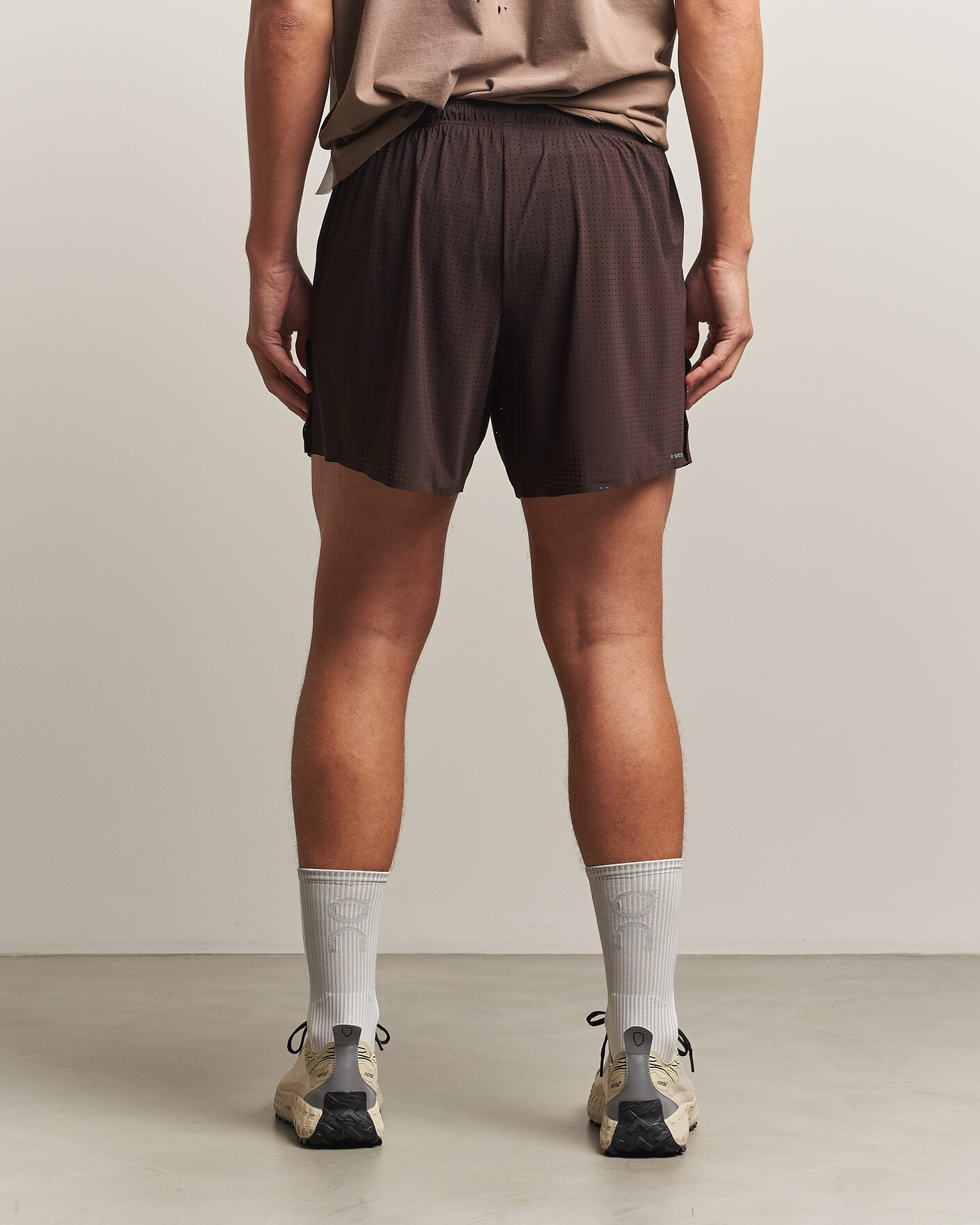 Mies | Shortsit | Satisfy | Space-O 5 Inch Shorts Deep Mahogany