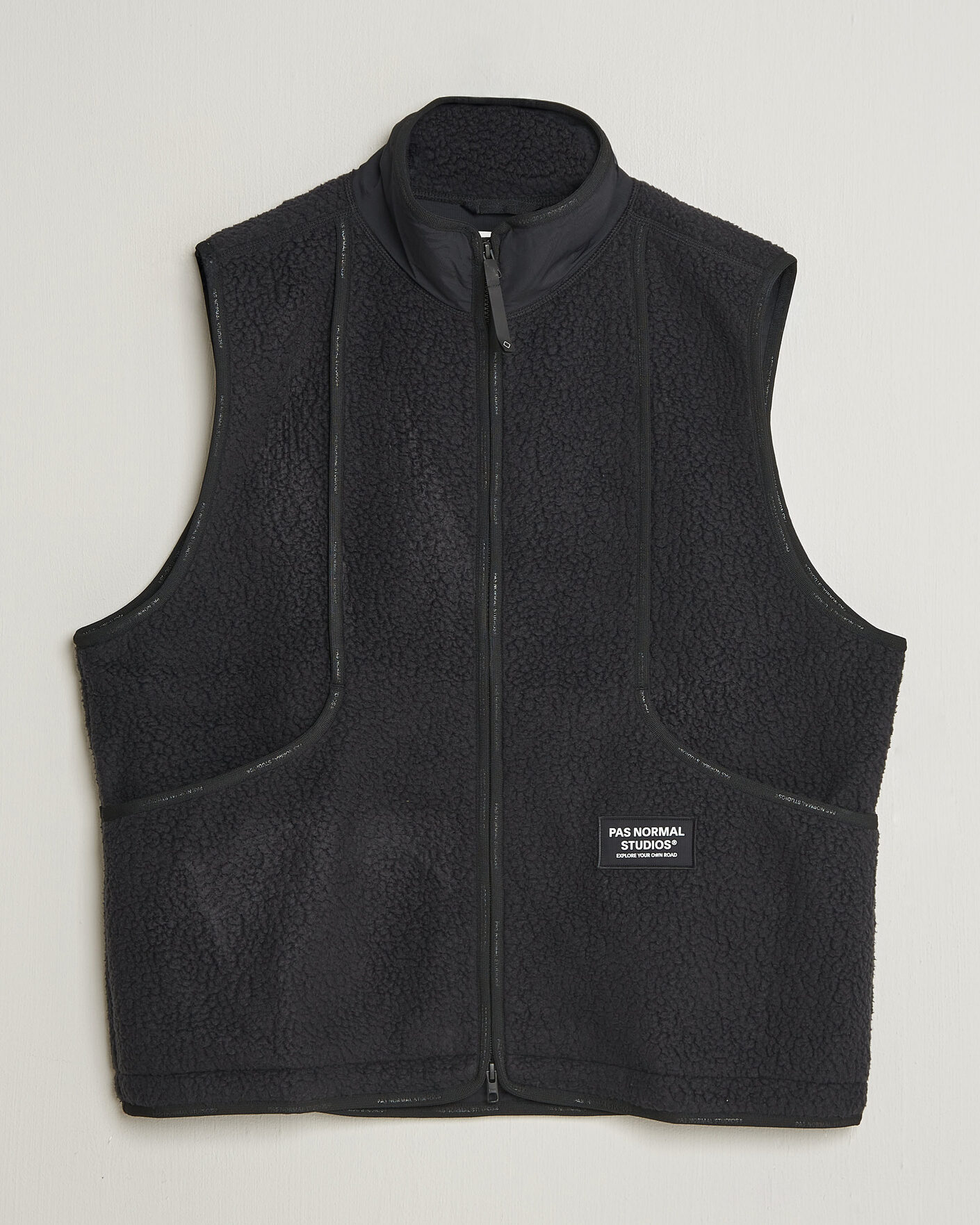 Mies | Puserot | Pas Normal Studios | Off-Race Pile Fleece Black